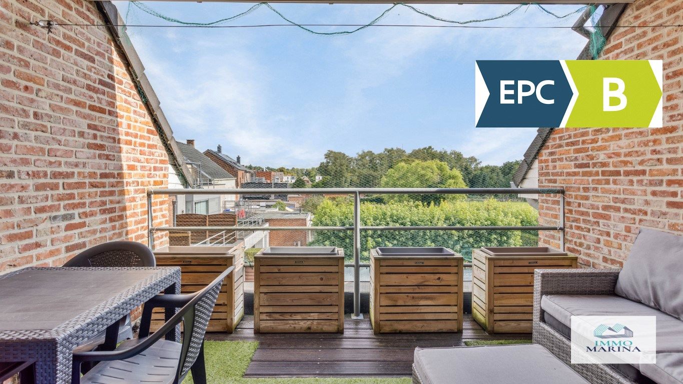 Instapklaar duplex-appartement met 3slpk foto 1