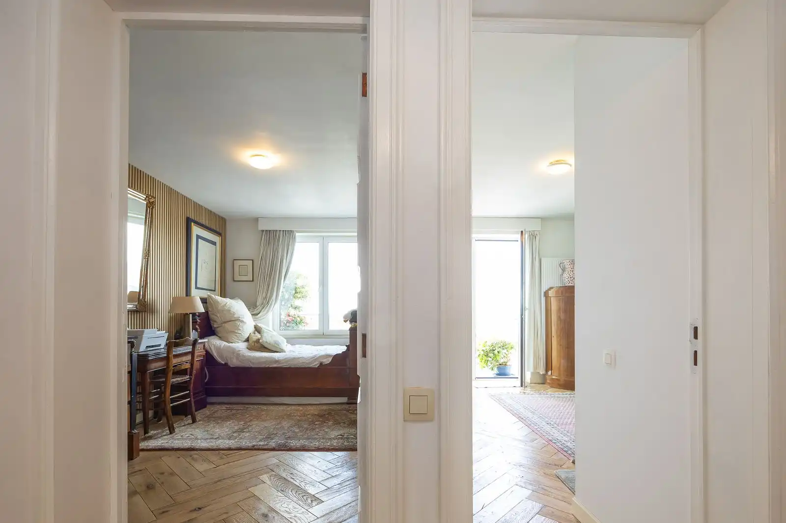 Licht en ruimt appartement op de bovenste verdieping, op een toplocatie op 300m van strand. foto 8