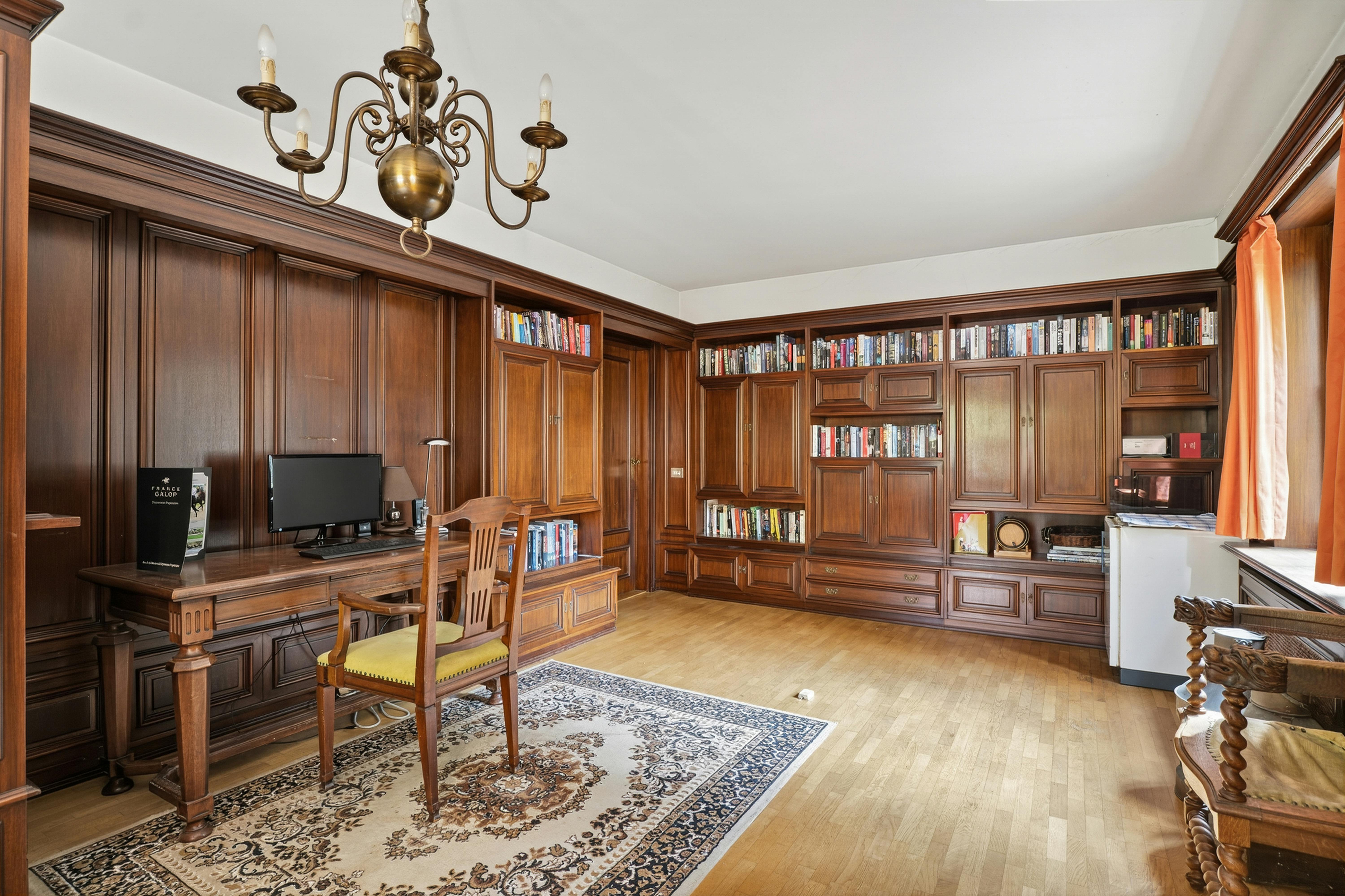 Karaktervolle villa met bijgebouw te koop in Schilde foto 26