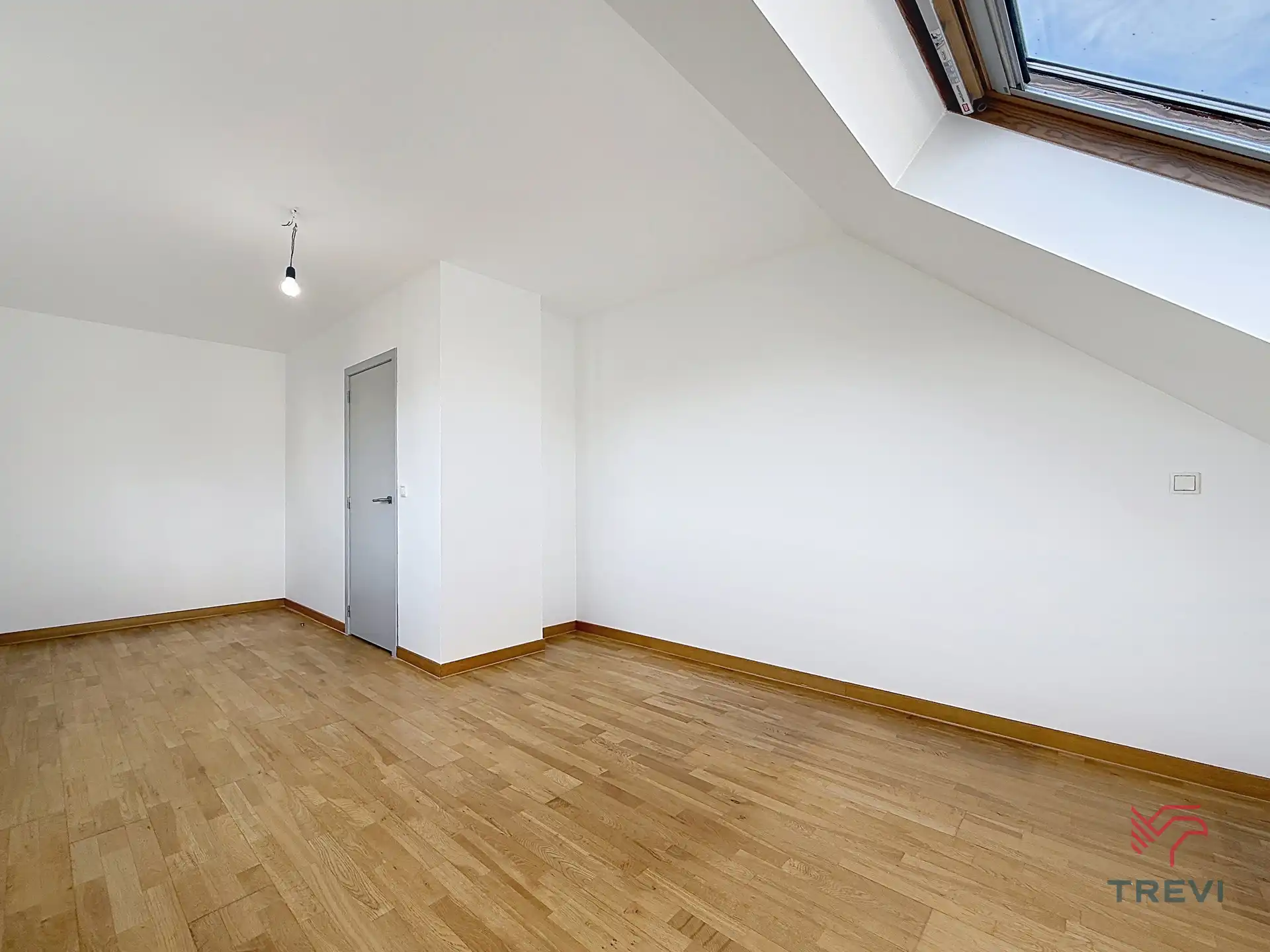 Mooie & lichte duplex 4 kamers, ideaal voor een samenwoning  foto 10