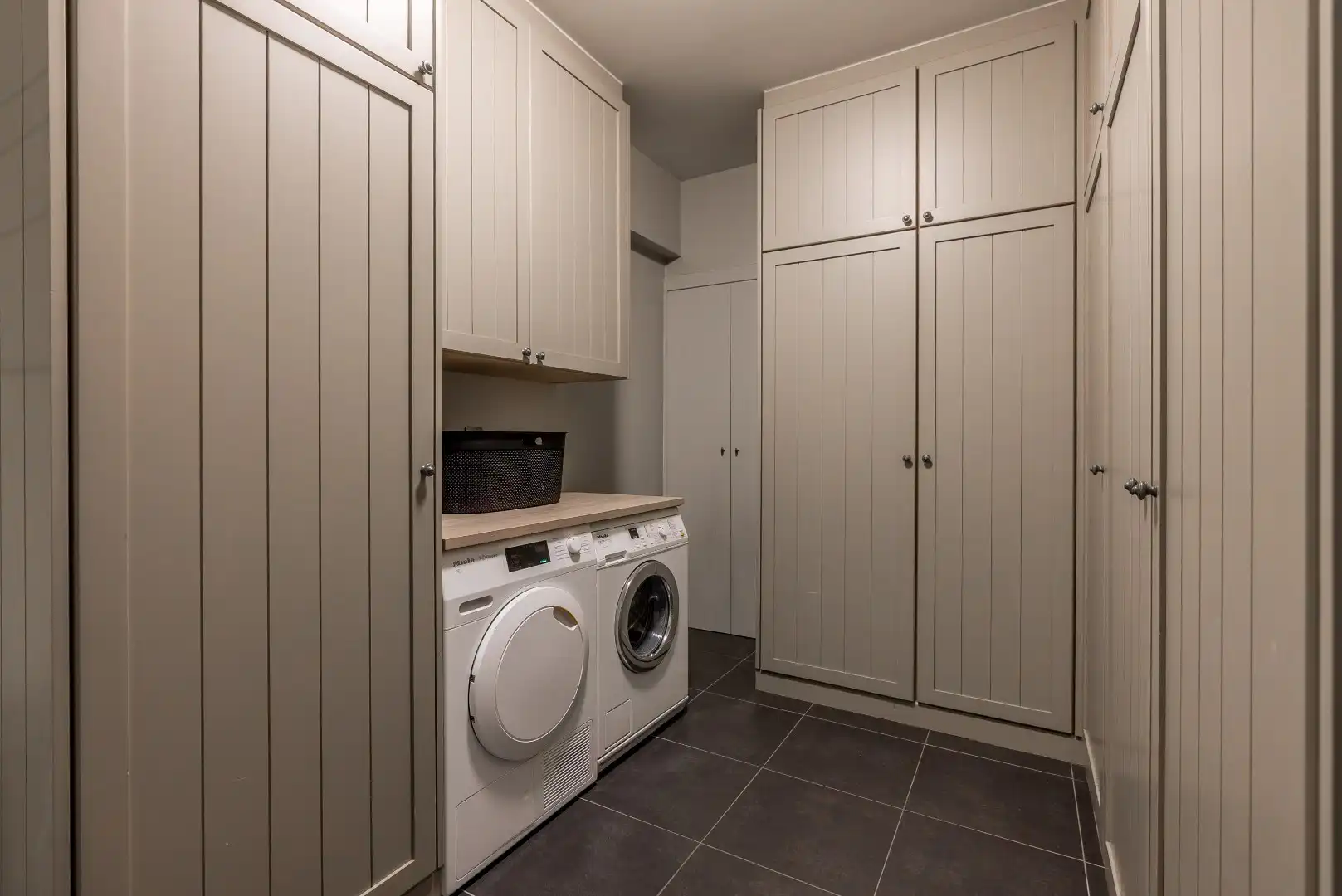 Ruime, karaktervolle en kwalitatief afgewerkte woning op een rustige ligging in Gompel. foto 30