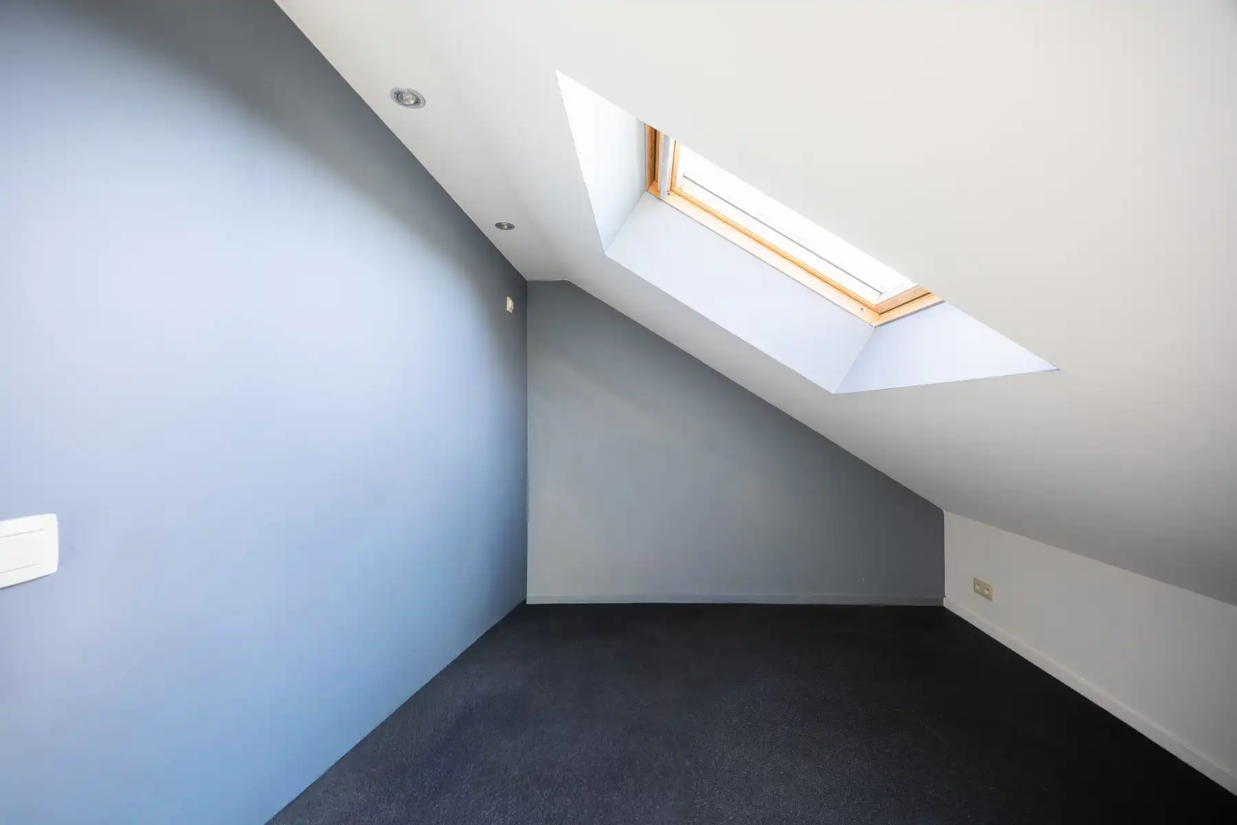 Ruime energiezuinige woning met 6 SLPK's en diepe tuin foto 11