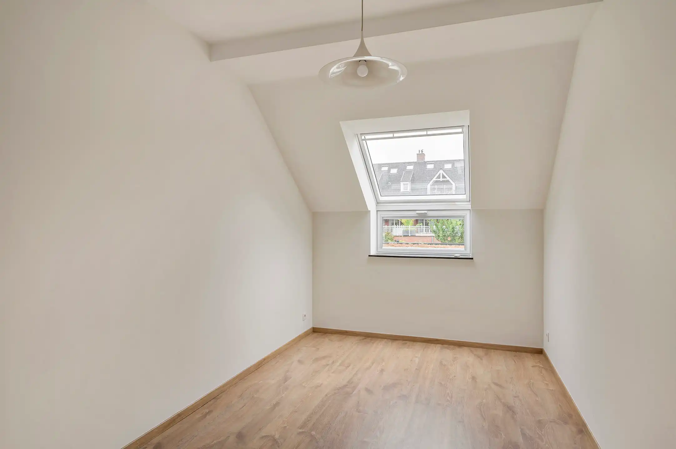 Stijlvol 2-slaapkamerappartement met 2 terrassen, private tuin, staanplaats en berging in hartje Heide foto 22