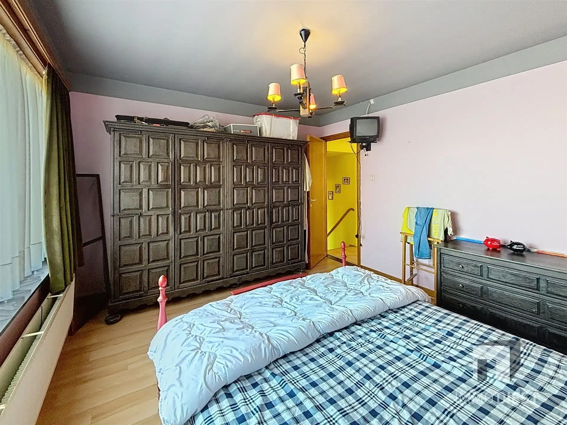 Gezinswoning op mooie locatie op 8,60are foto 21