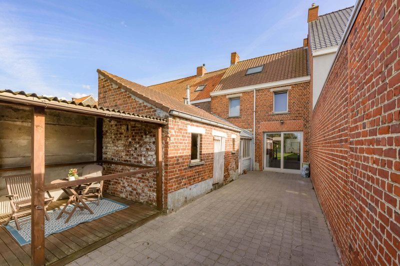 Instapklare woning te Meulebeke. foto 15