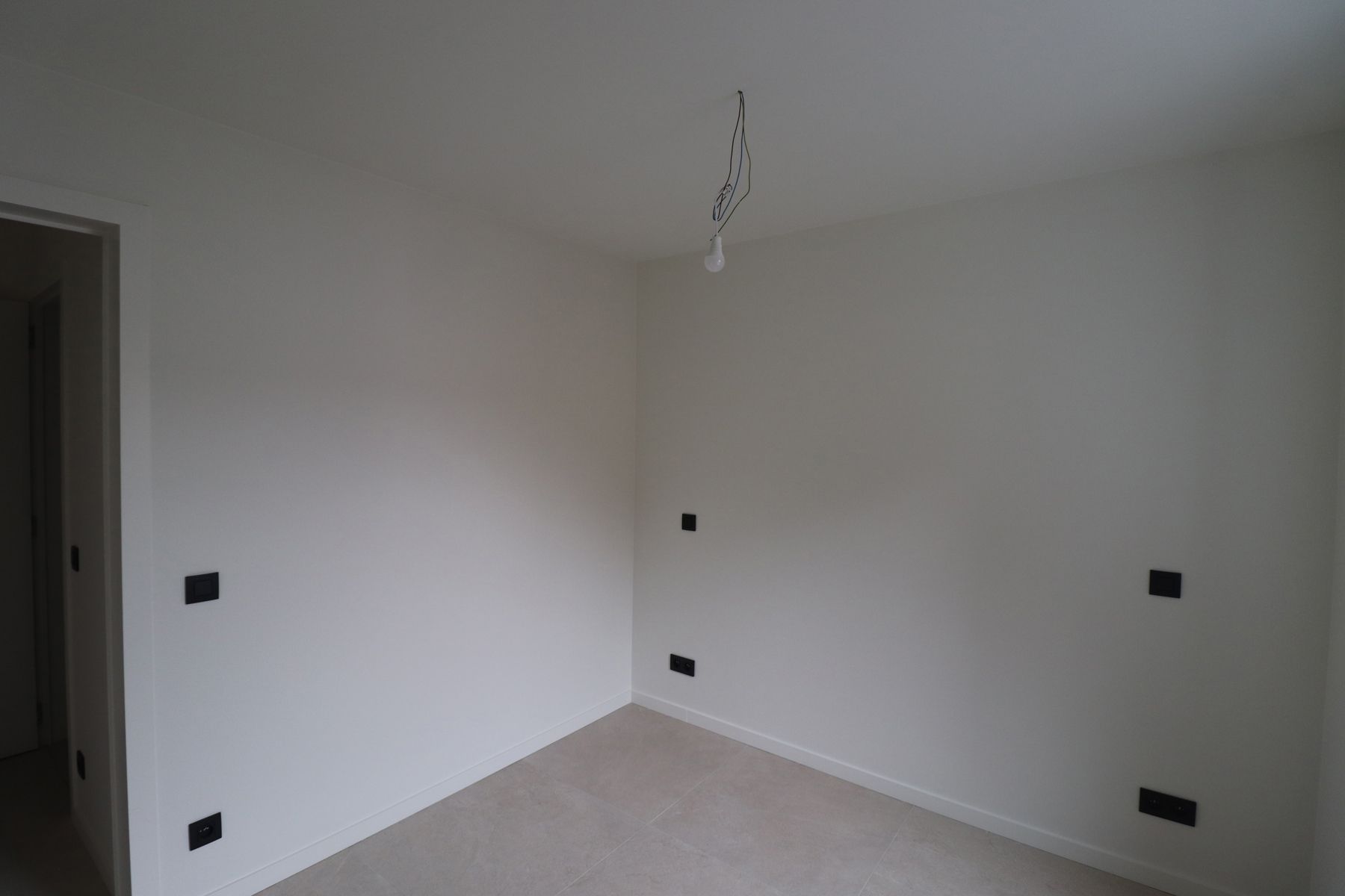 Nieuwbouw appartement op de 1ste verdieping van 95,50m² met 2 slaapkamers en terras.  foto 7