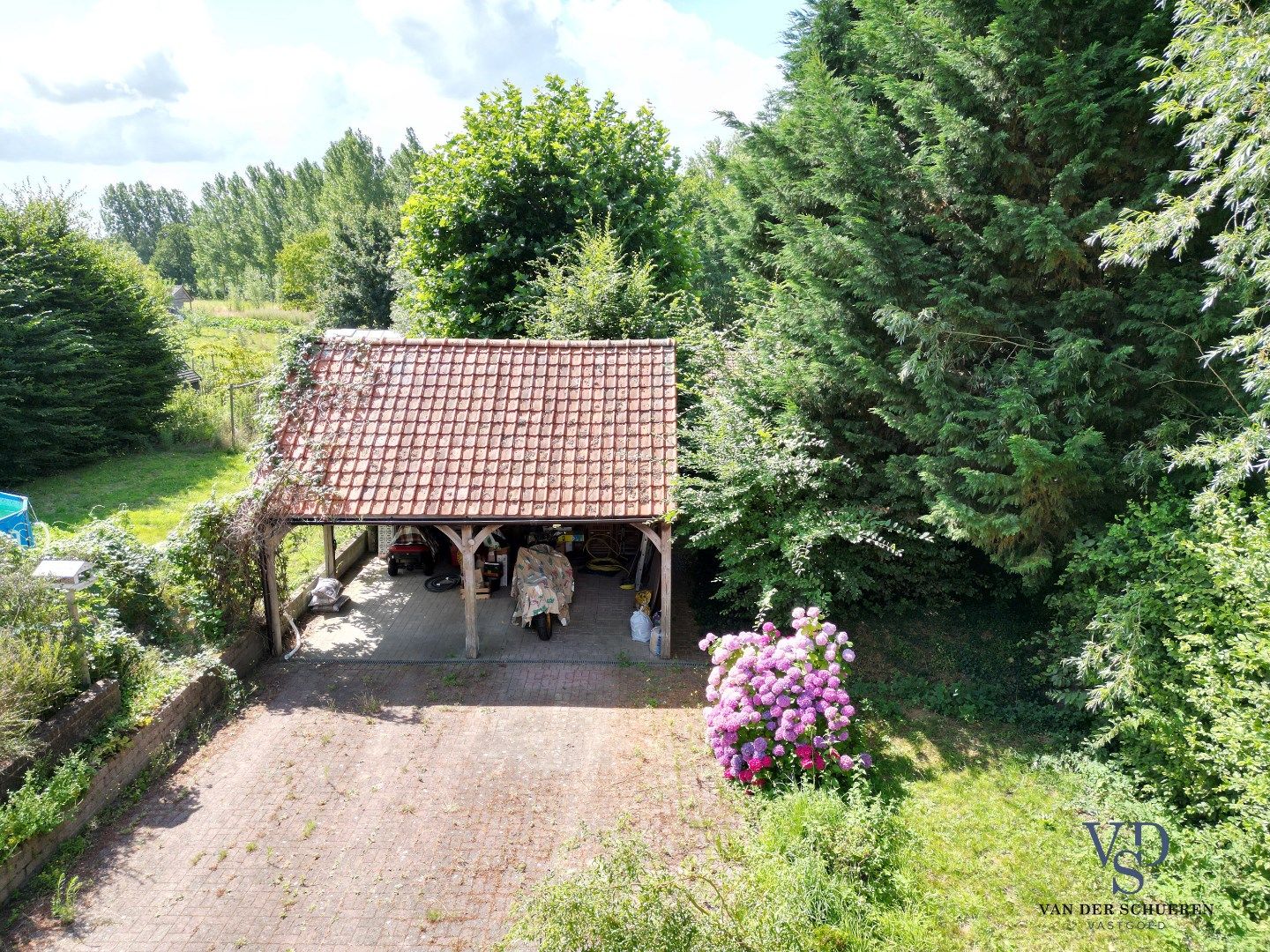 Halfopen woning in het groene Dikkelvenne foto 20