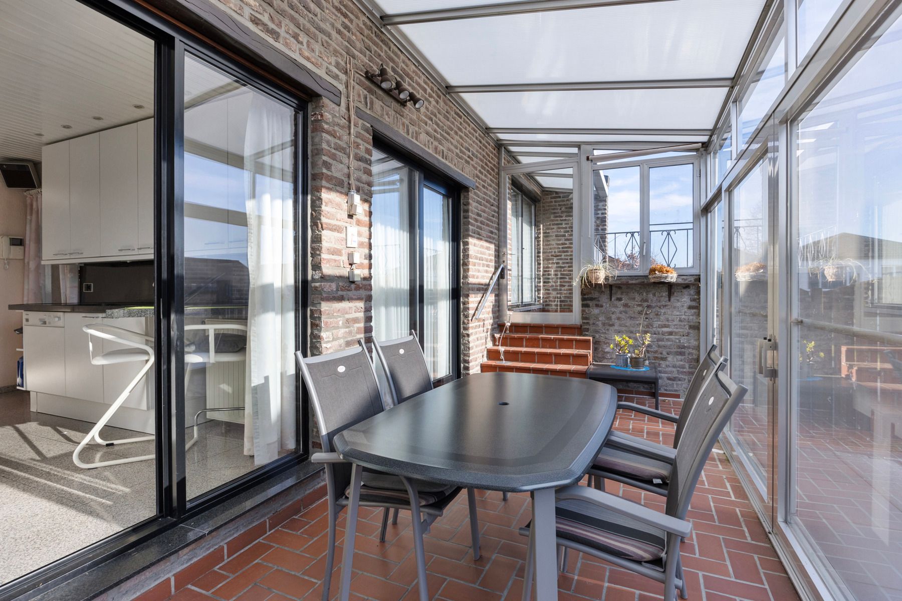 Karaktervolle woning met 4 slaapkamers foto 17