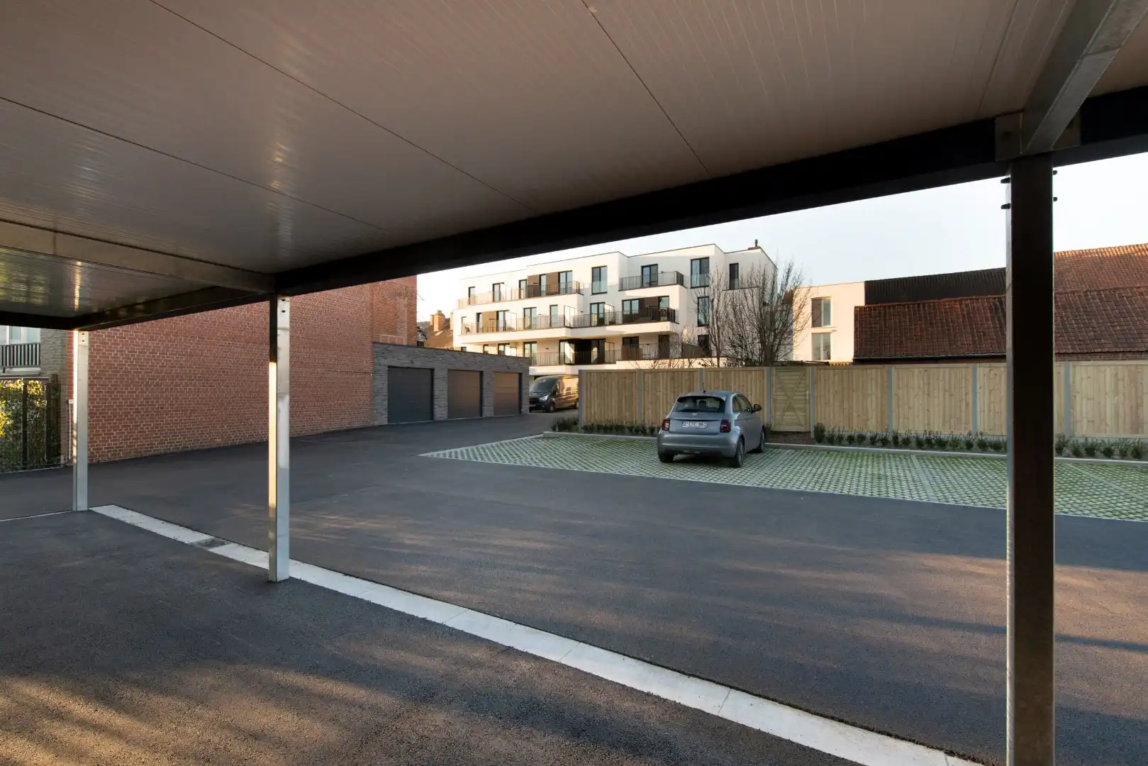 Carports te koop in het centrum van Waregem! foto 2