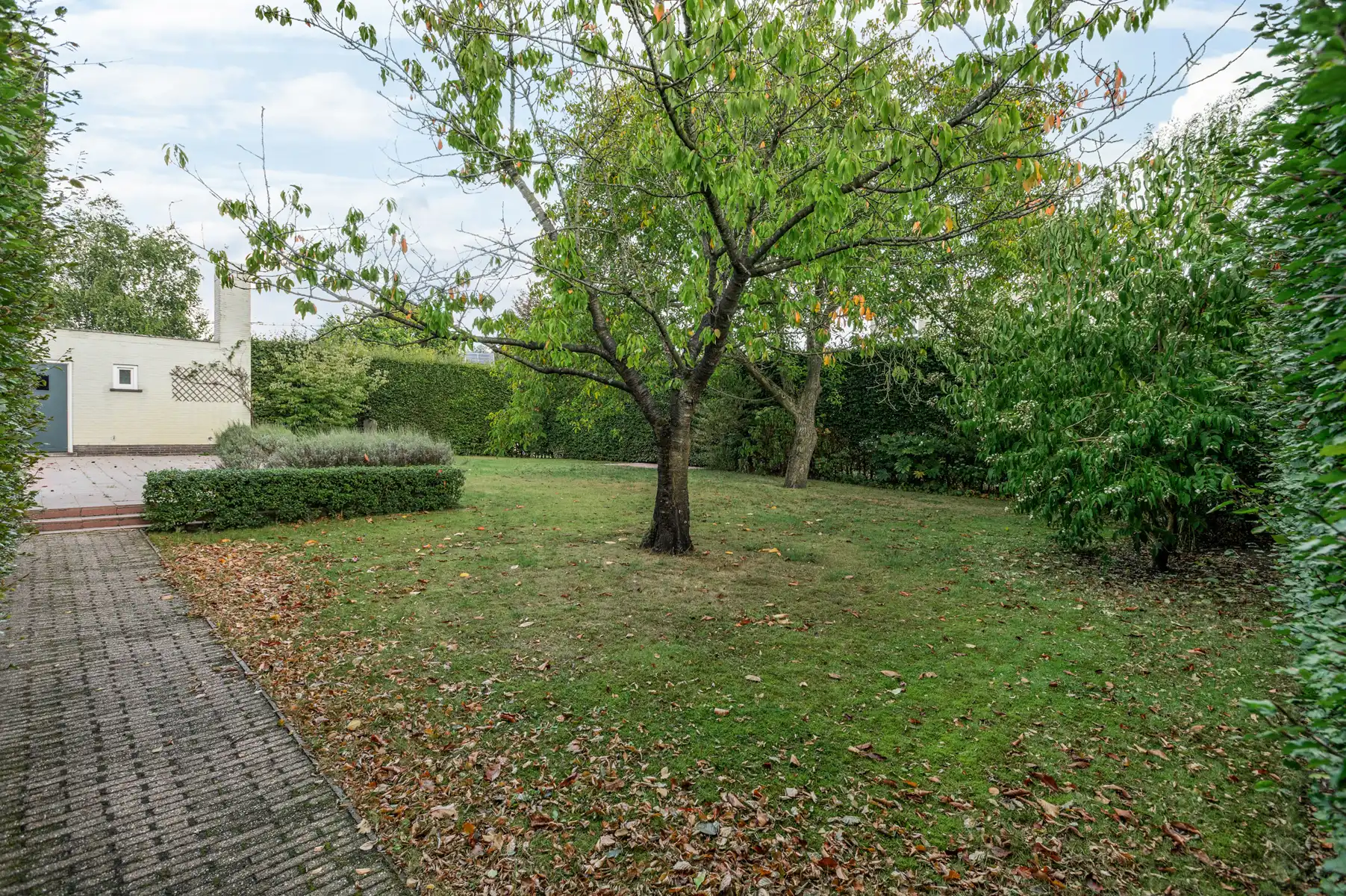 Top gelegen villa te koop op 1185 m2 grond foto 32