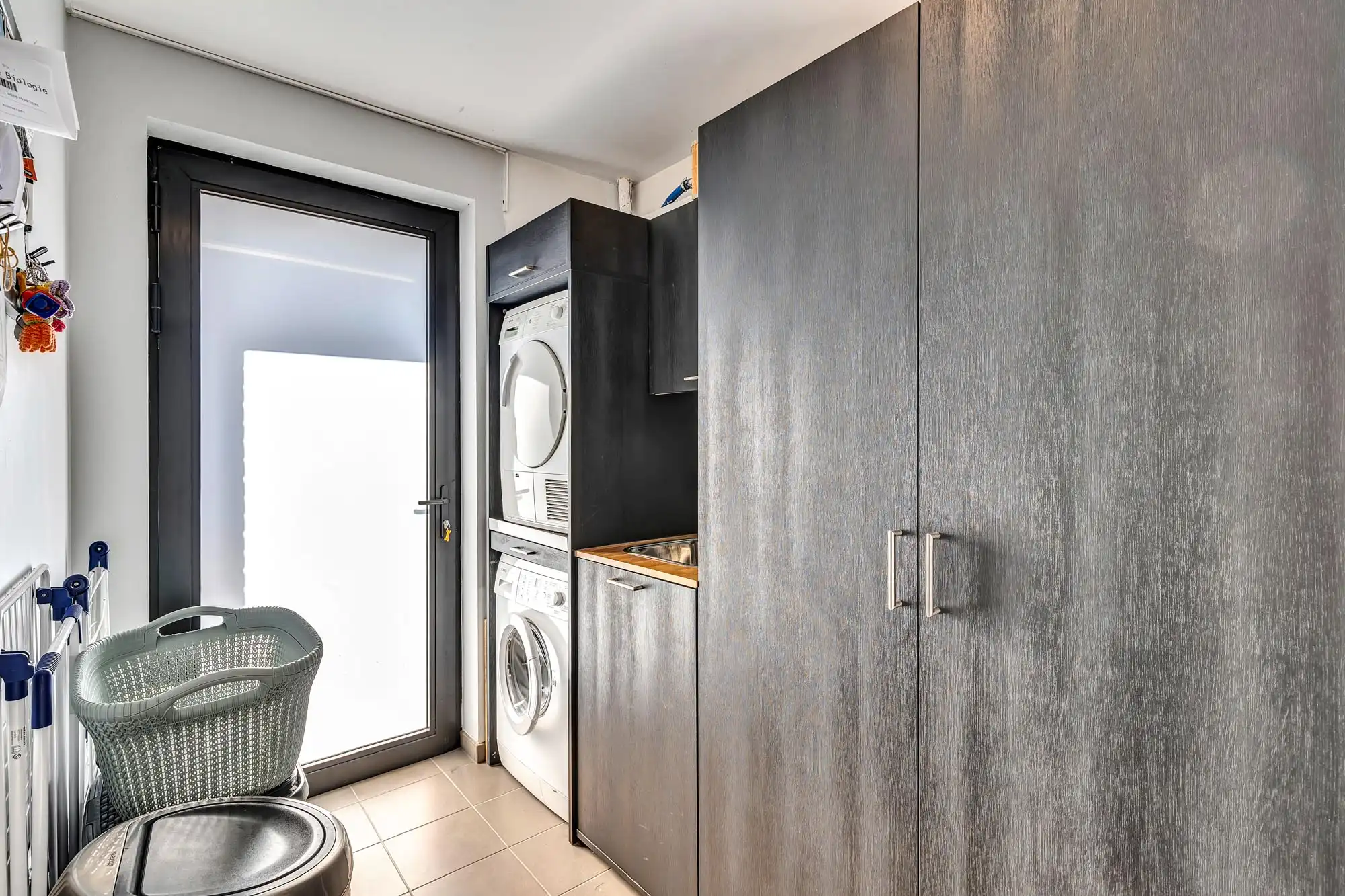 Moderne, instapklare en energiezuinige halfopen bebouwing foto 10