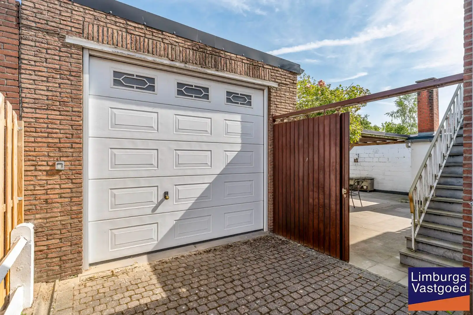 Karaktervolle gezinswoning, 2(3) slpk, garage, op een perceel van 10a44ca foto 17