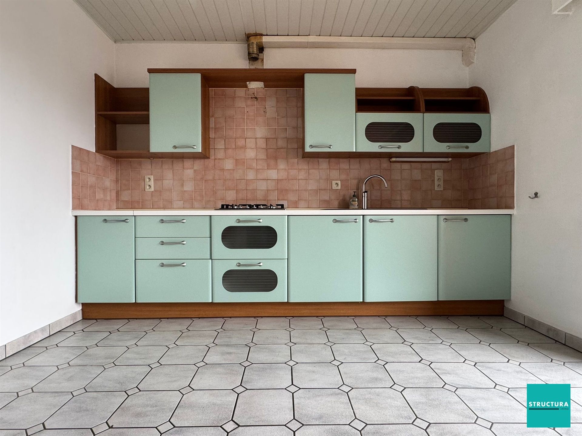 Appartement met 2 ruimte kamers en garage nabij Wemmel centrum foto 5