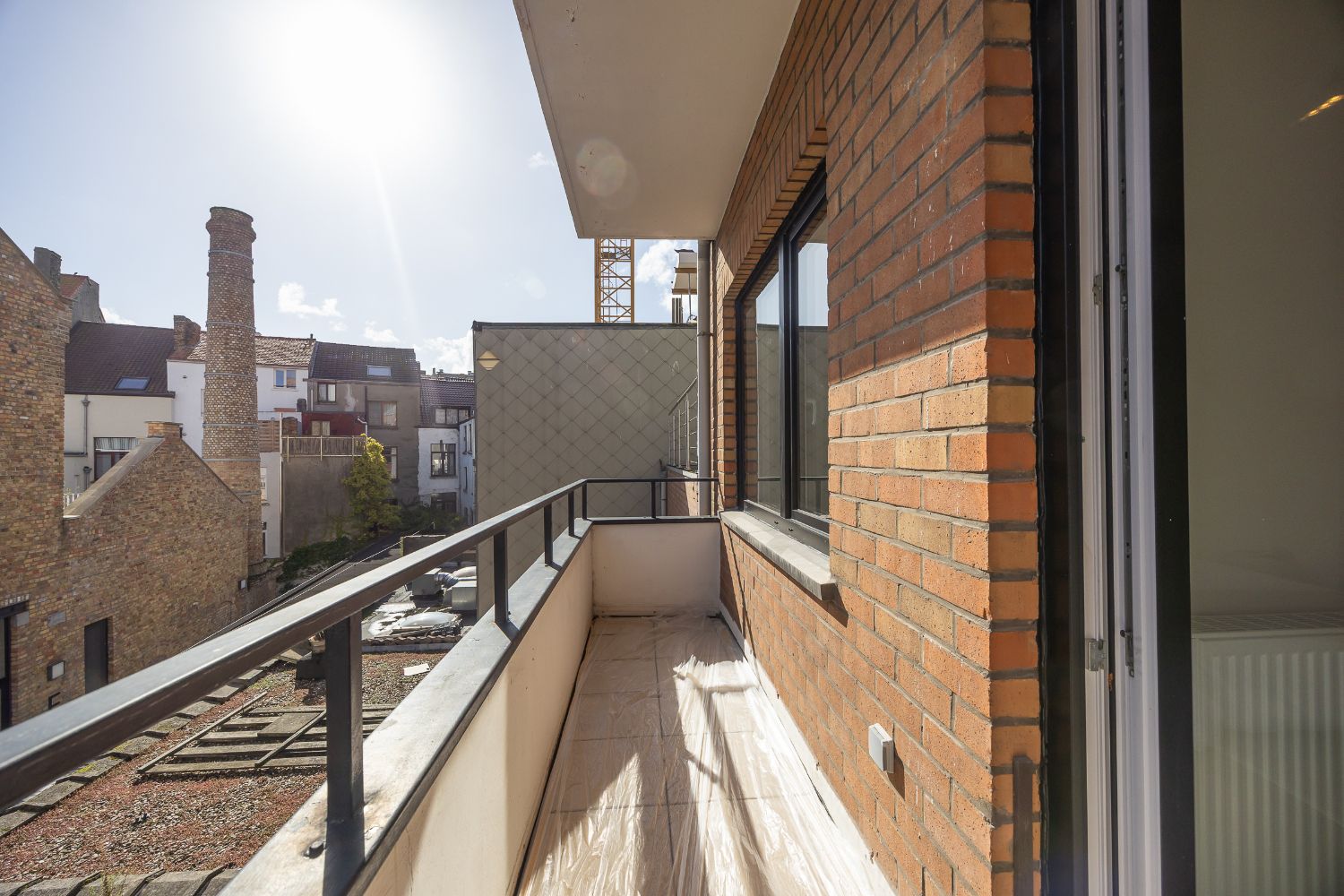 Gerenoveerd drie slaapkamer appartement foto 18
