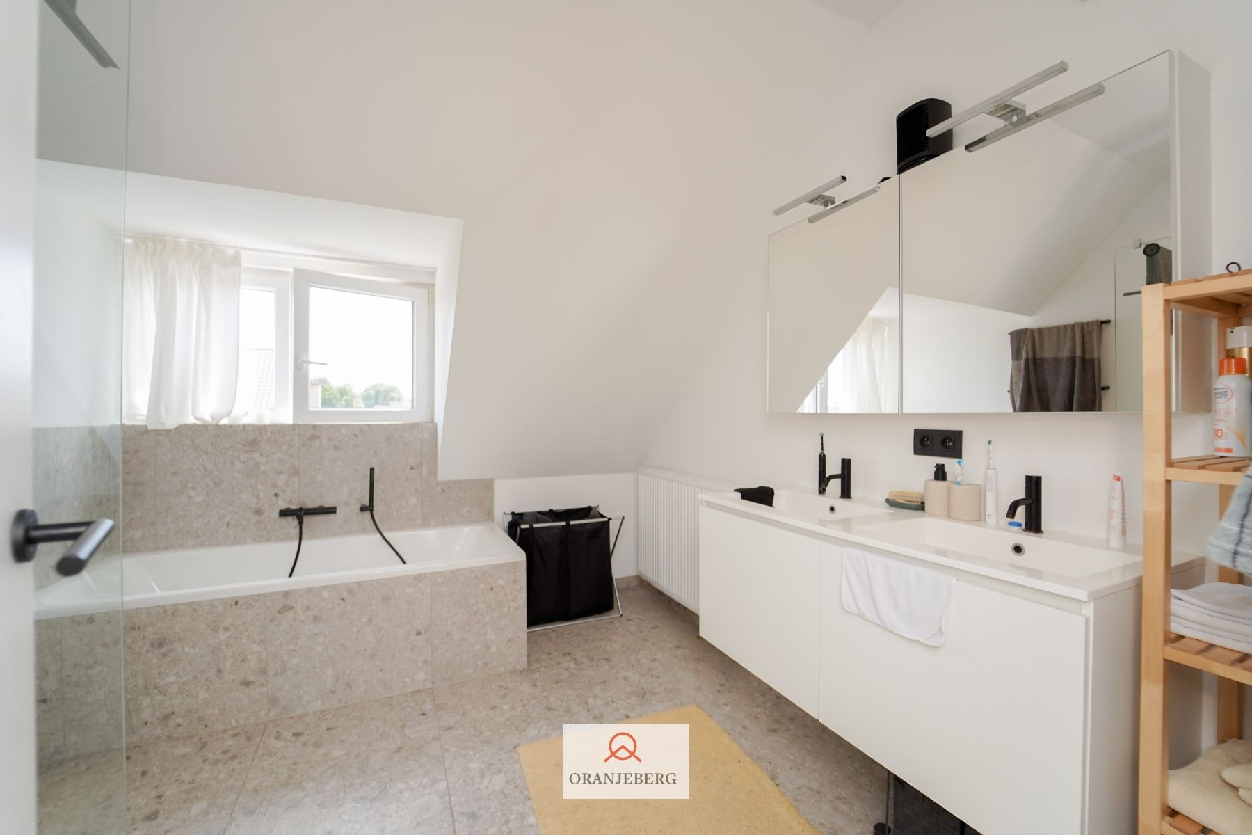Gerenoveerde ruime duplex met terras nabij Gent centrum foto 19