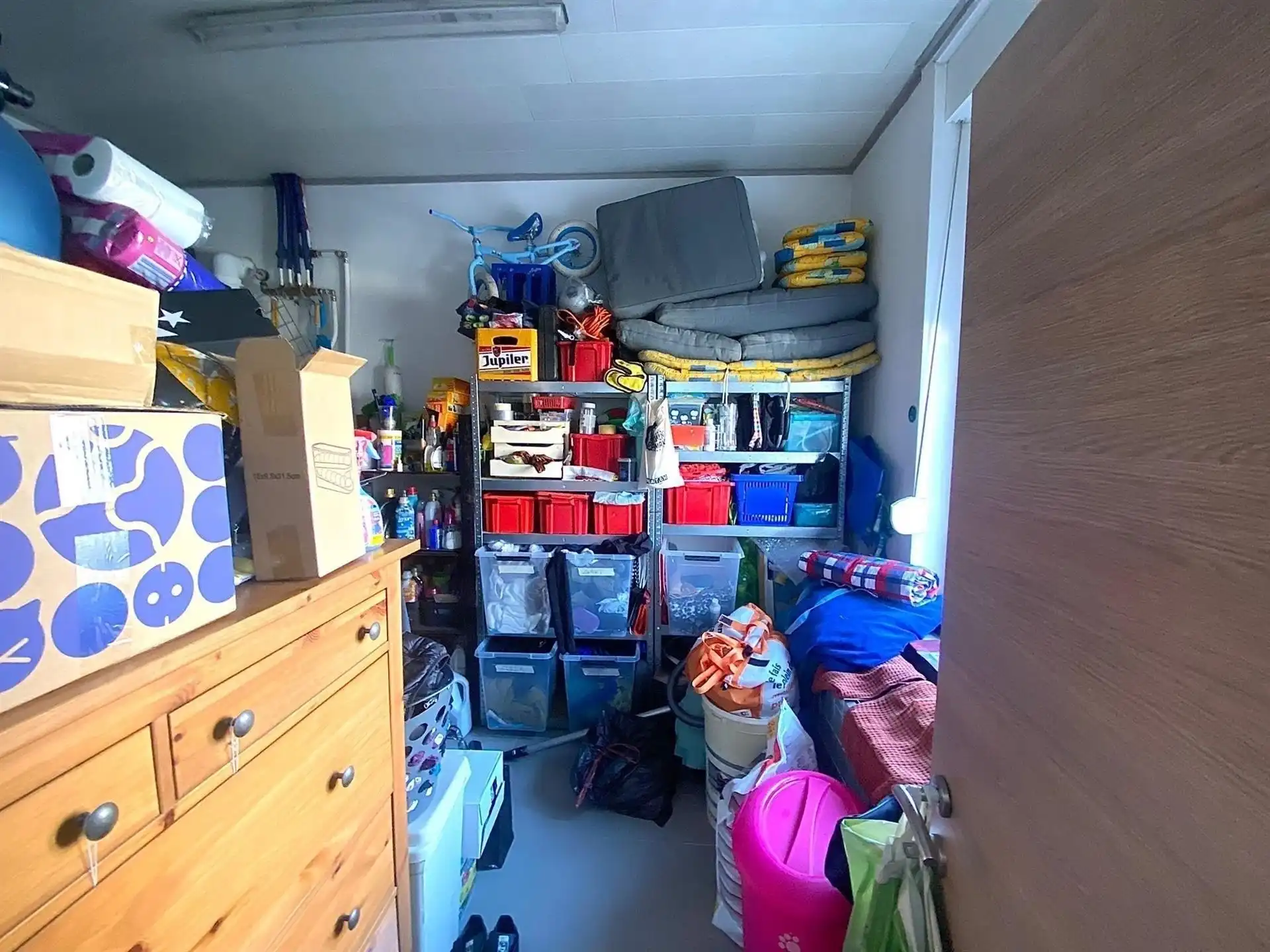 Ruime woning met vier slaapkamers en grote tuin te Aalst foto 7