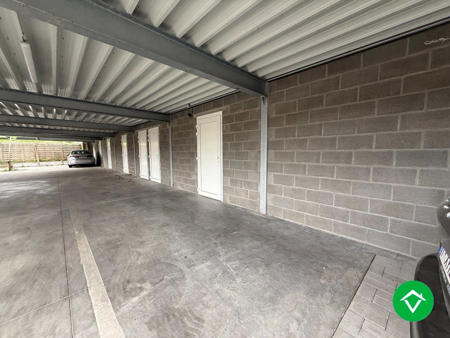 Nieuwbouwappartement met 3 slaapkamers, terras en autostaanplaats in hartje Gits foto 18