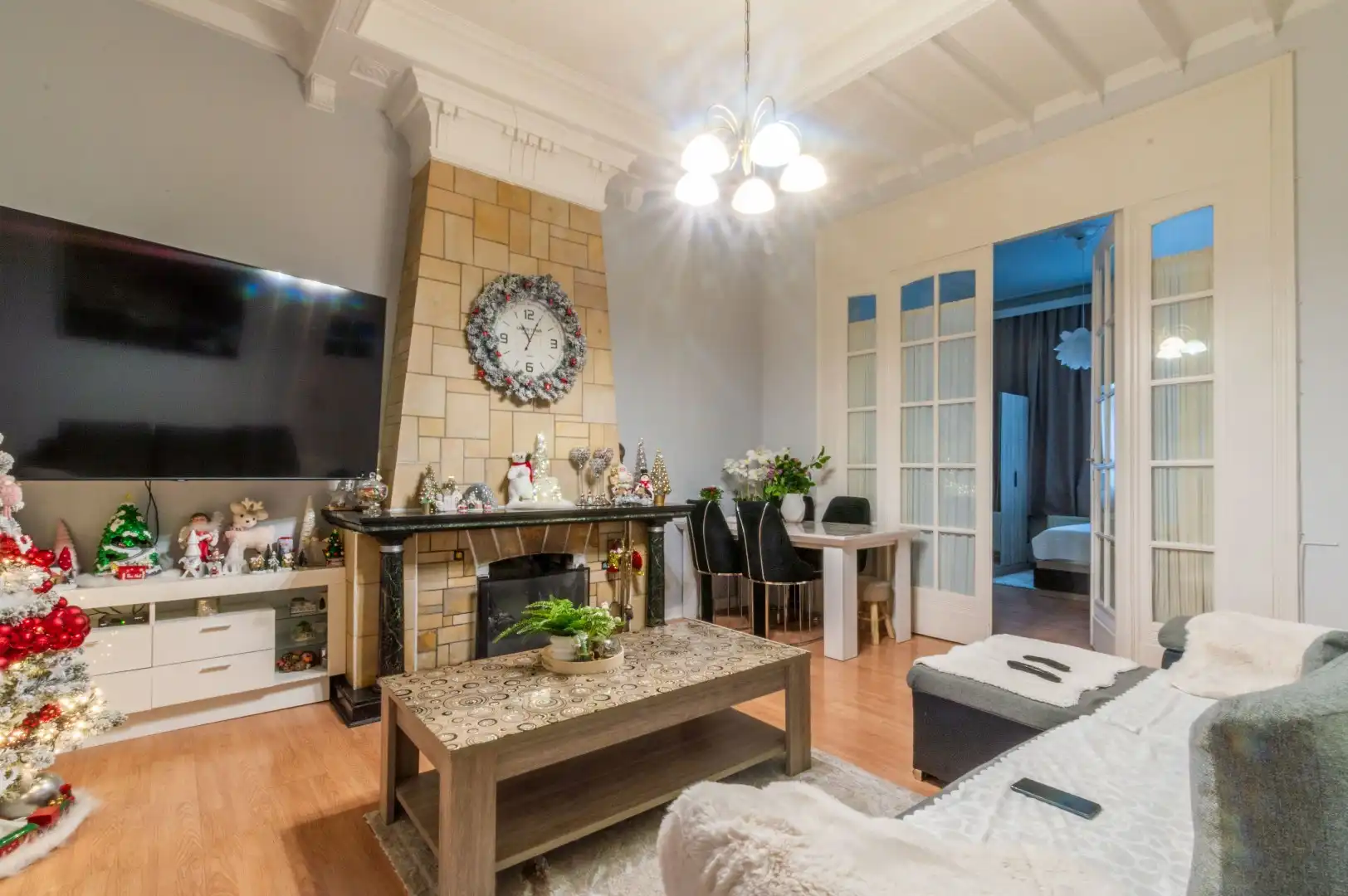 UITSTEKEND GELEGEN WONING (375M²)! foto 5