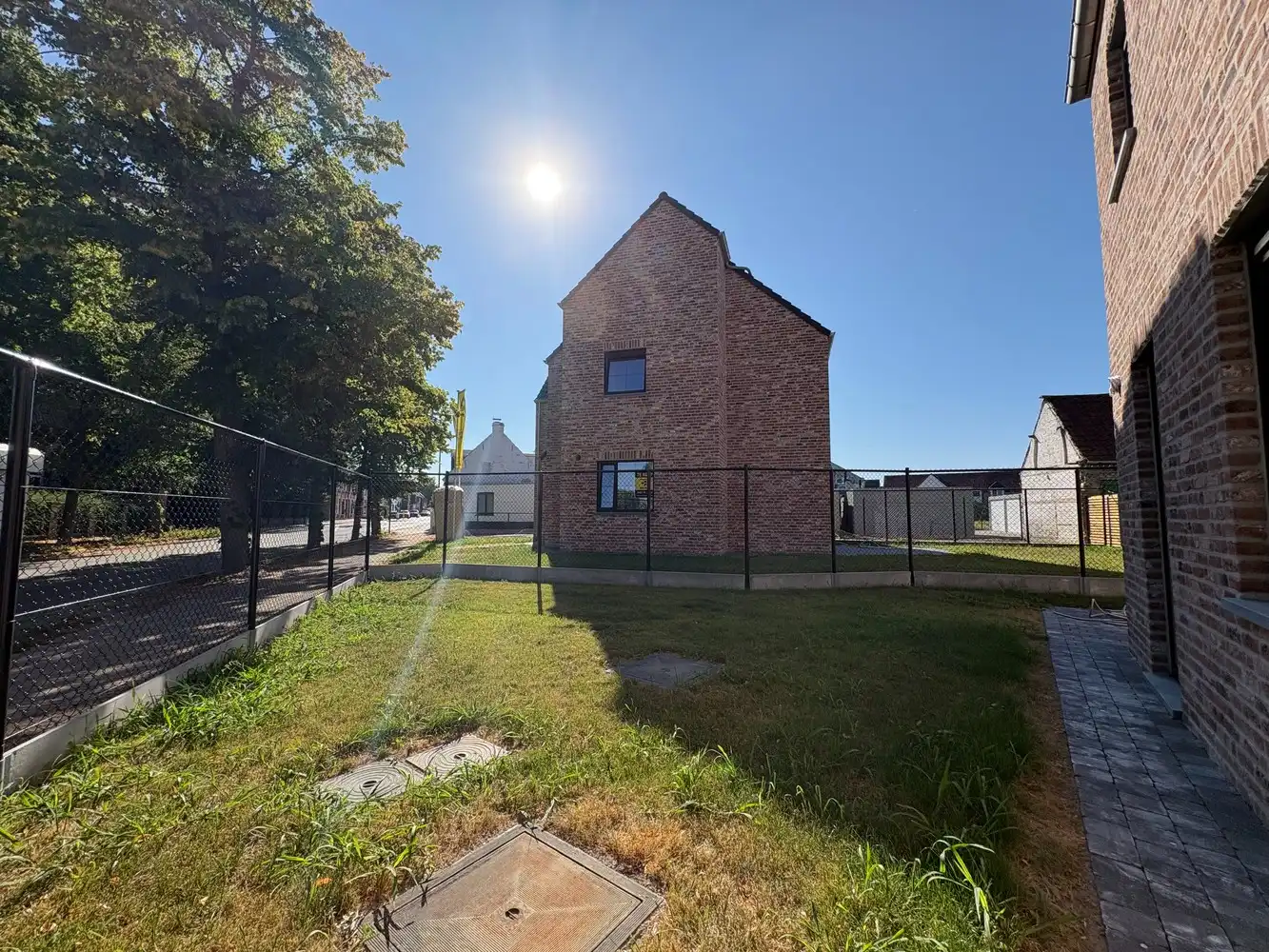 Nieuwbouwwoning met 3 slaapkamers + zonnige tuin in het centrum van Varsenare foto 14