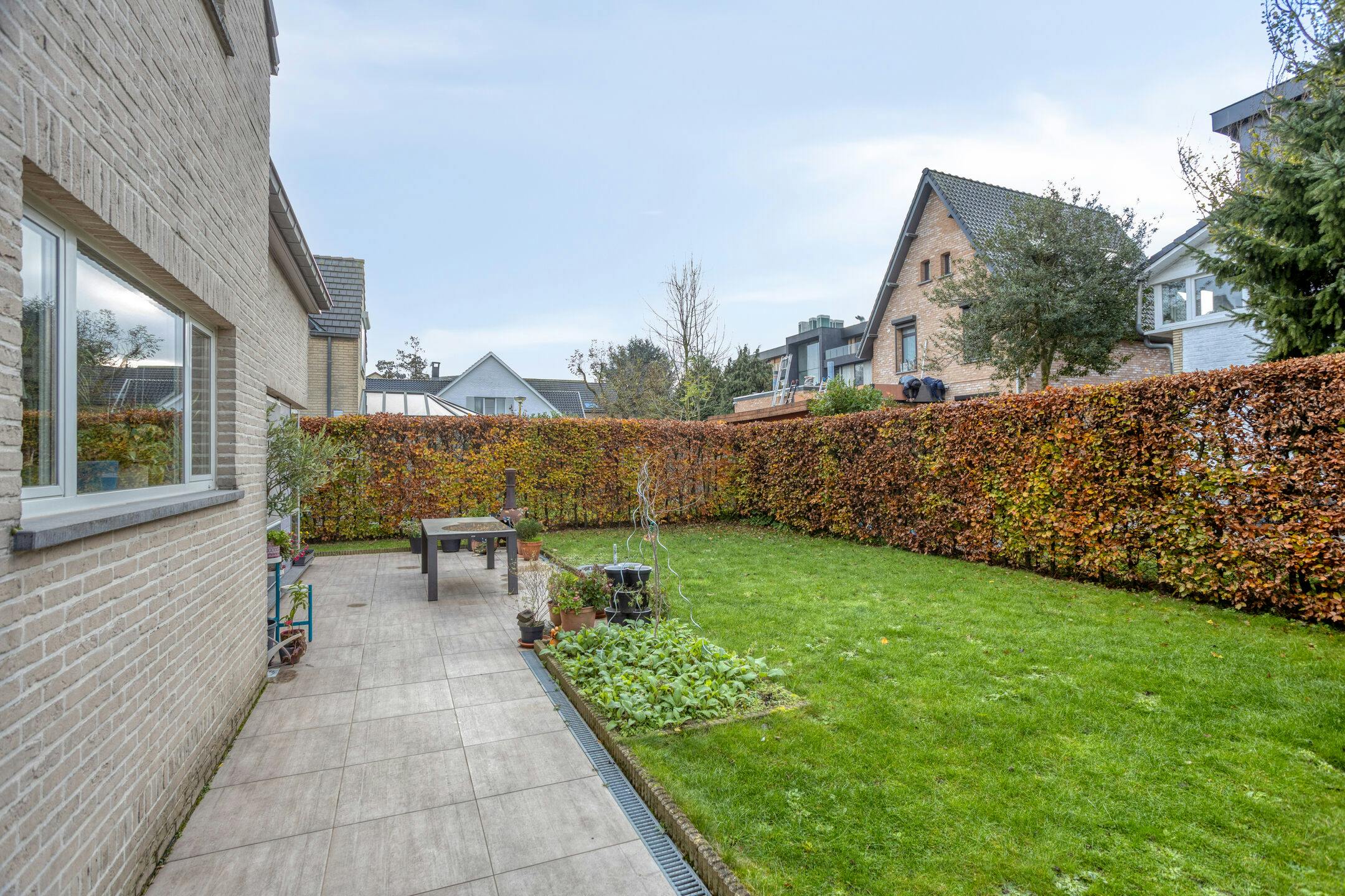 Alleenstaande villa in rustige woonwijk in Strombeek-Bever foto 23