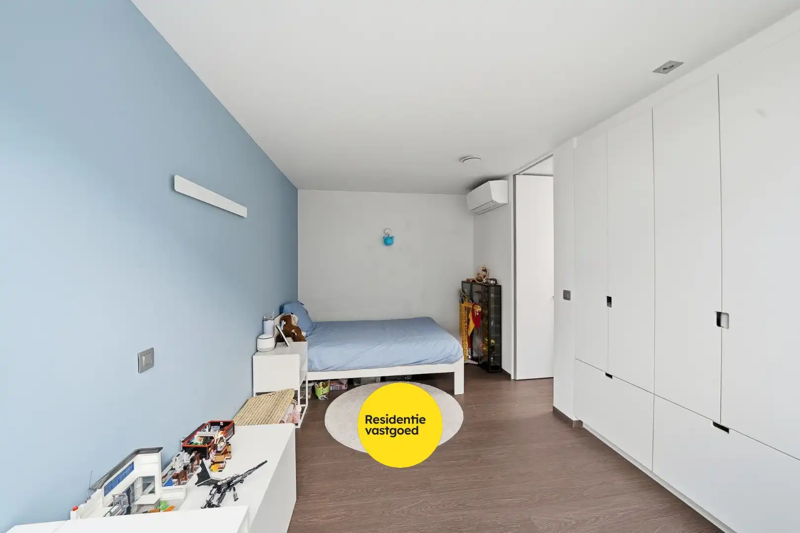 Ruime lichtrijke nieuwbouwvilla in centrum Oudenburg foto 20