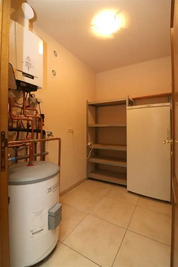 Appartement met 2 slpk., autostaanplaats en terras in centrum Aarschot foto 19