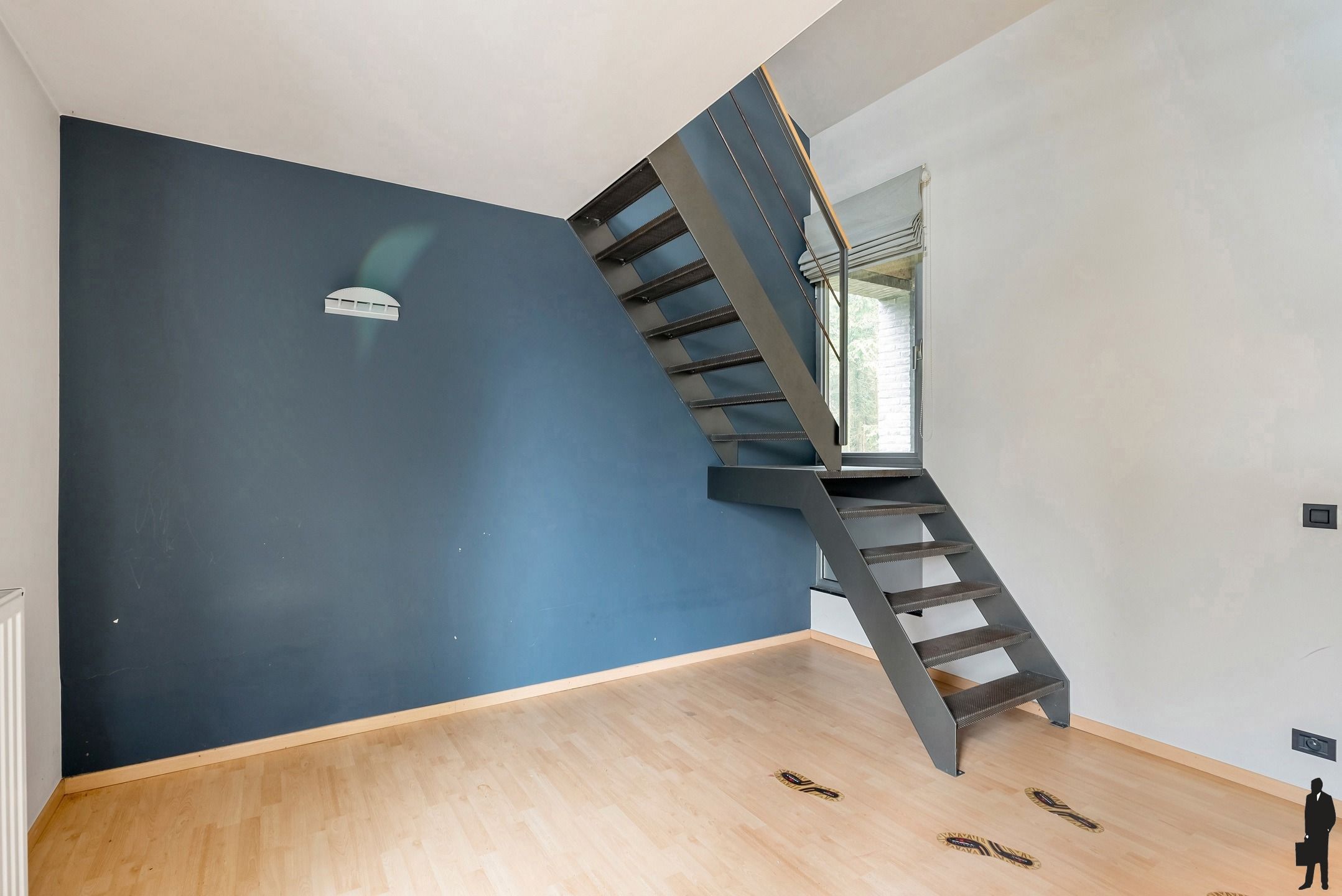 Moderne woning op perceel van ca. 3.500m² foto 19