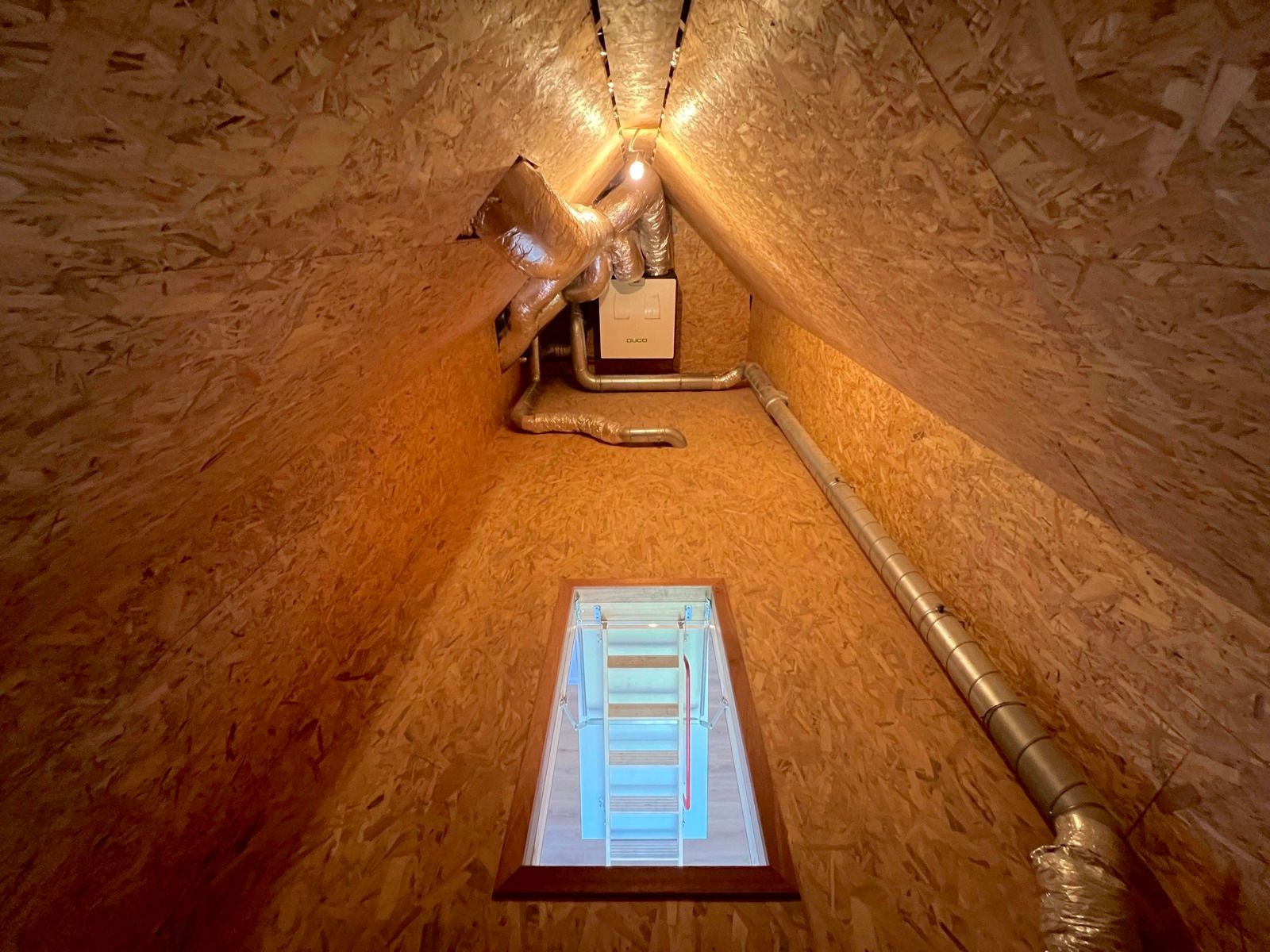 Prachtige woning met 4 slaapkamers foto 29
