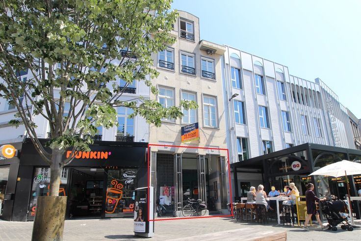 Handelsruimte te huur op toplocatie in hartje Hasselt foto 3