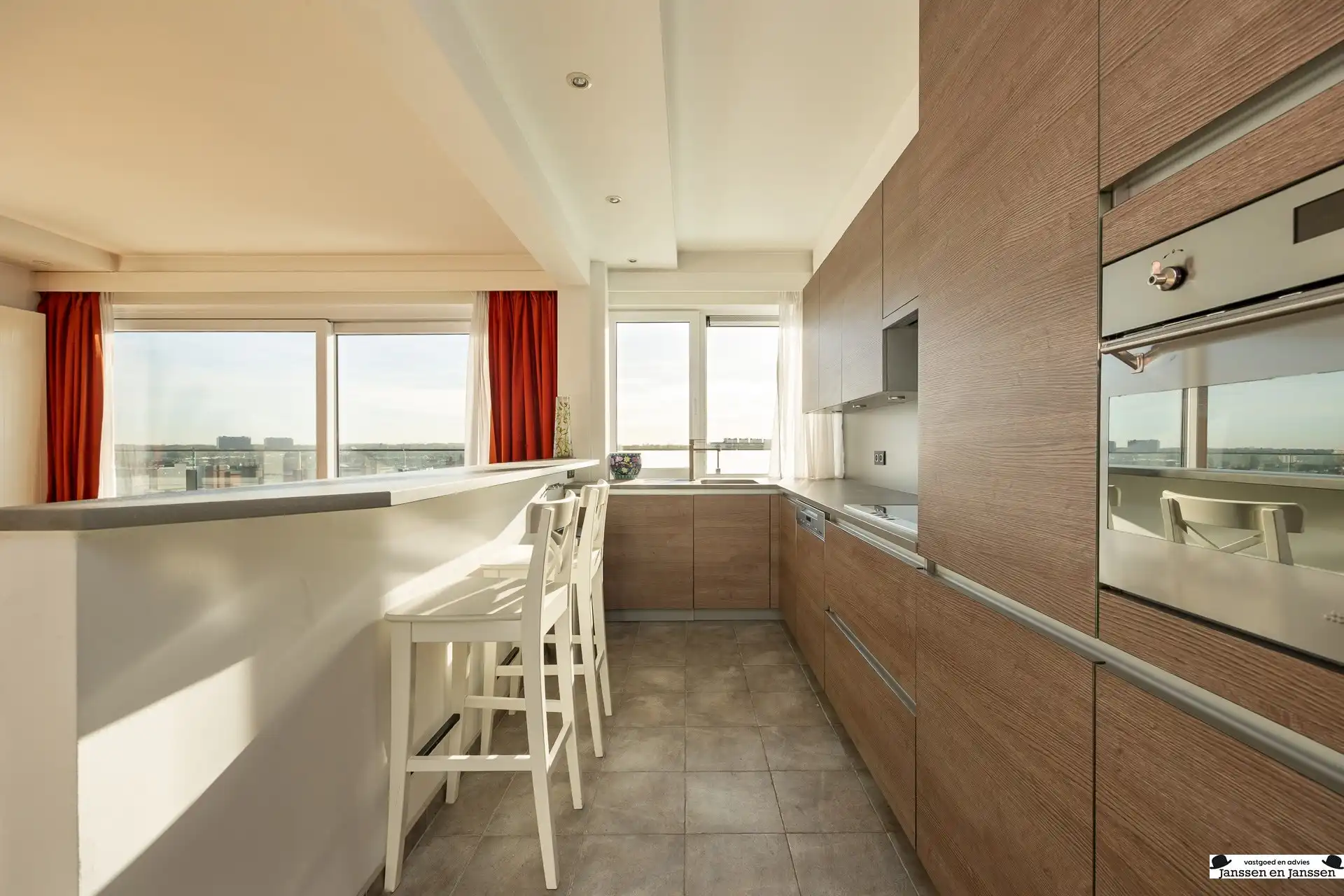 Instapklaar appartement, EPC-label A met terras en autostaanplaats foto 9