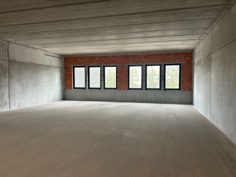 Nieuwbouwmagazijn – strategische ligging nabij centrum Gent foto 11