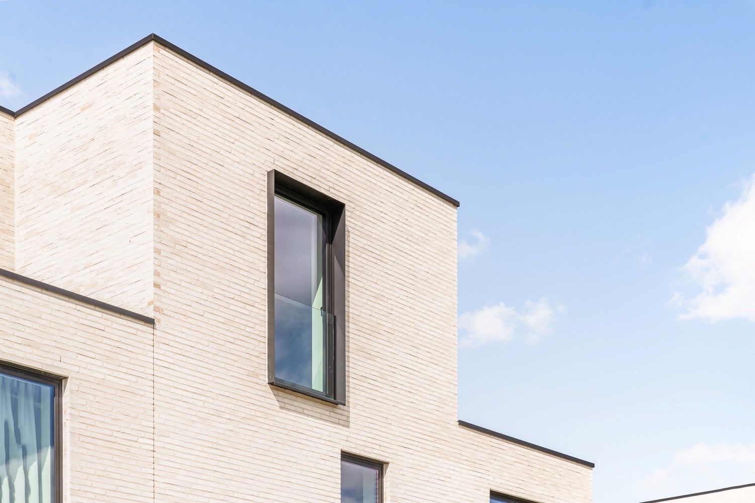 Duurzame instapklare woningen in een groene parkomgeving foto 3