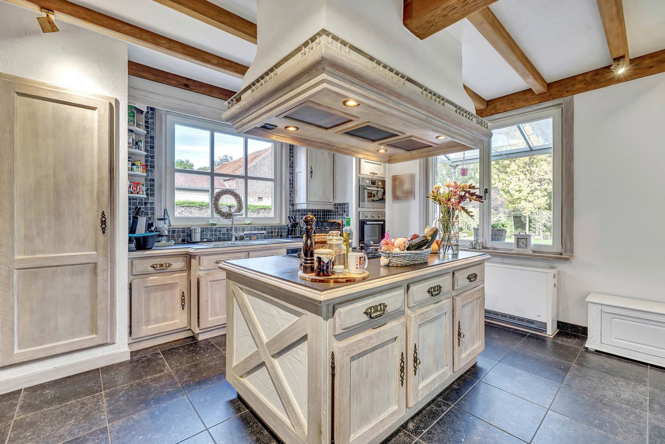 Landelijke charmevilla met ruimte en comfort foto 10