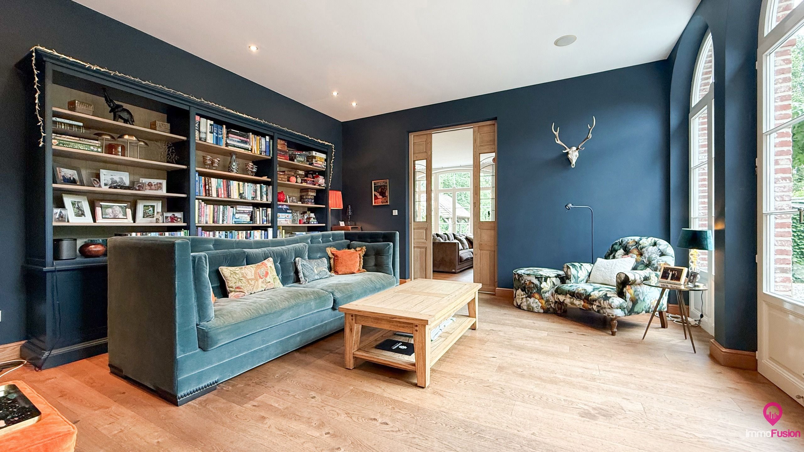 Zeer mooi ontworpen villa met 3 badkamers in Heusden-Zolder! foto 3