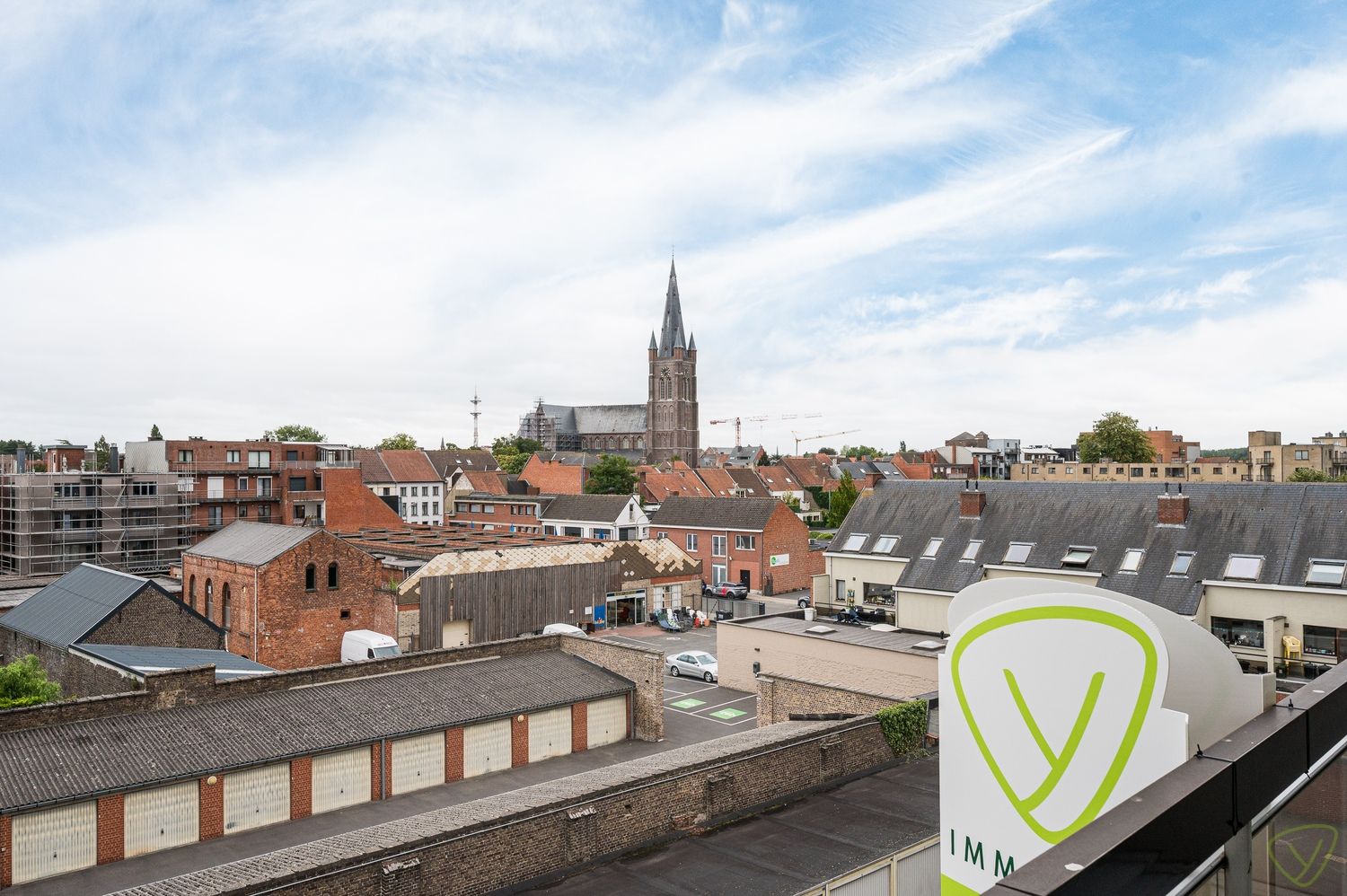 Lichtrijk appartement met twee terrassen en prachtig vergezicht in Eeklo foto 17