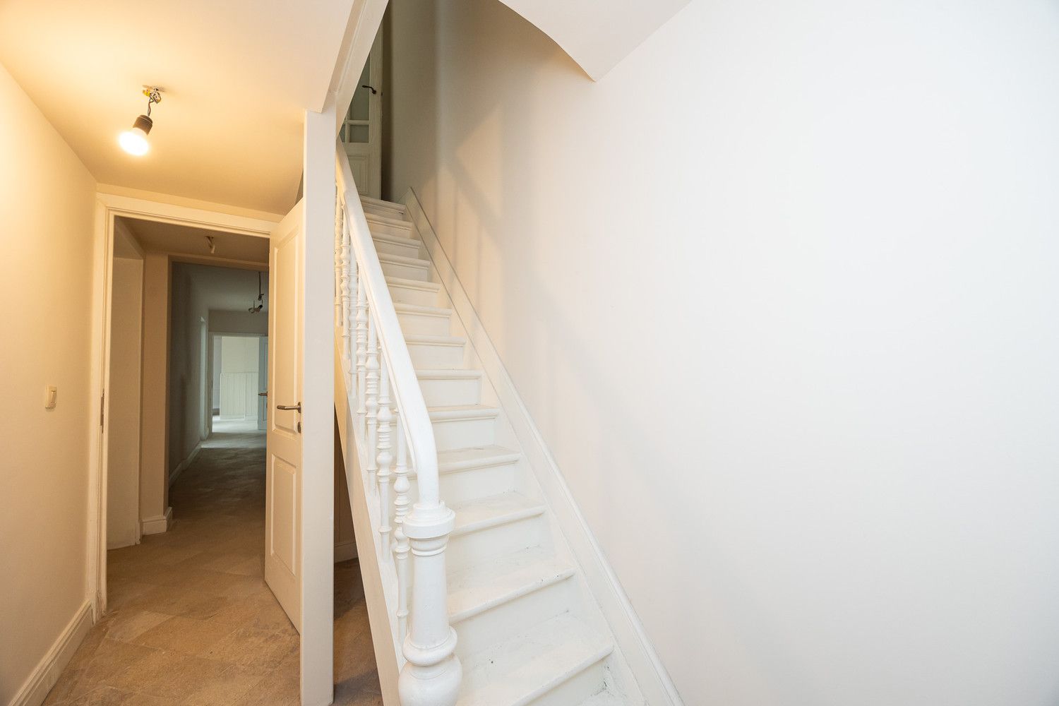 In Optie! Luxueus duplexappartement (170m²) met 2 slaapkamers en 2 badkamers in prachtige herenwoning op toplocatie te Zurenborg foto 19