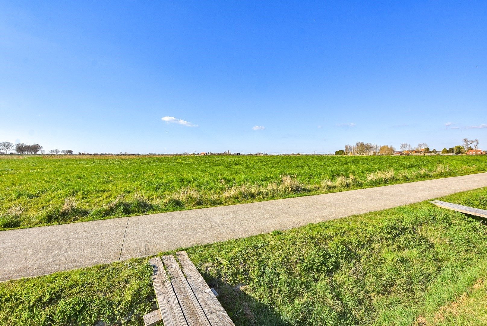 Charmante woning op toplocatie in centrum Diksmuide! foto 16