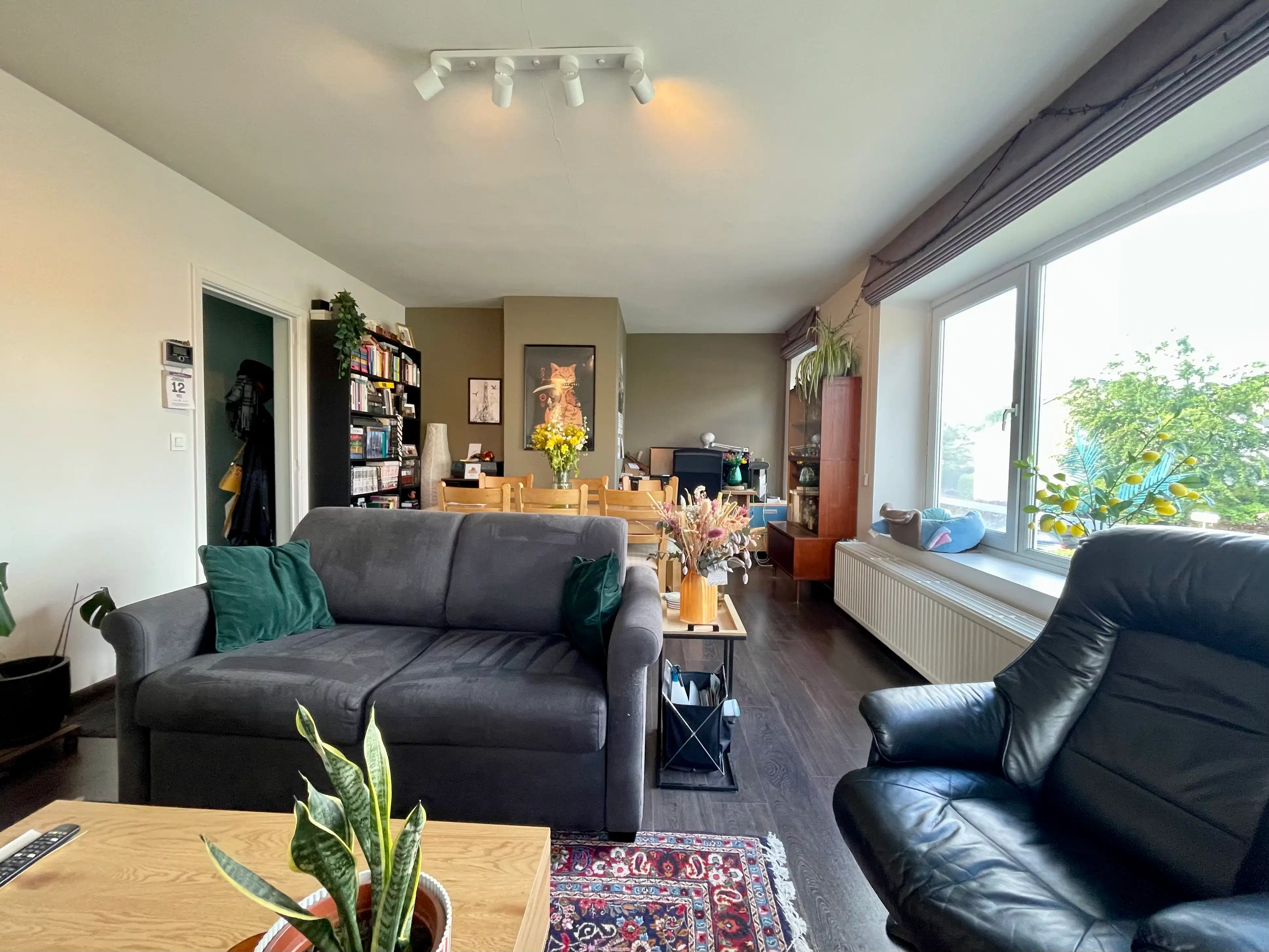 Instapklaar 2-slaapkamerappartement met garage in Wondelgem foto 2