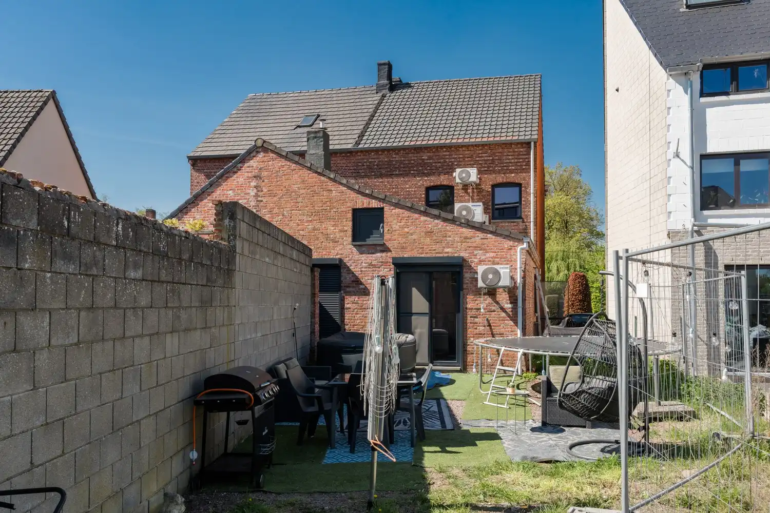 Karaktervolle woning met tal van mogelijkheden in het hart van Neerpelt foto 26