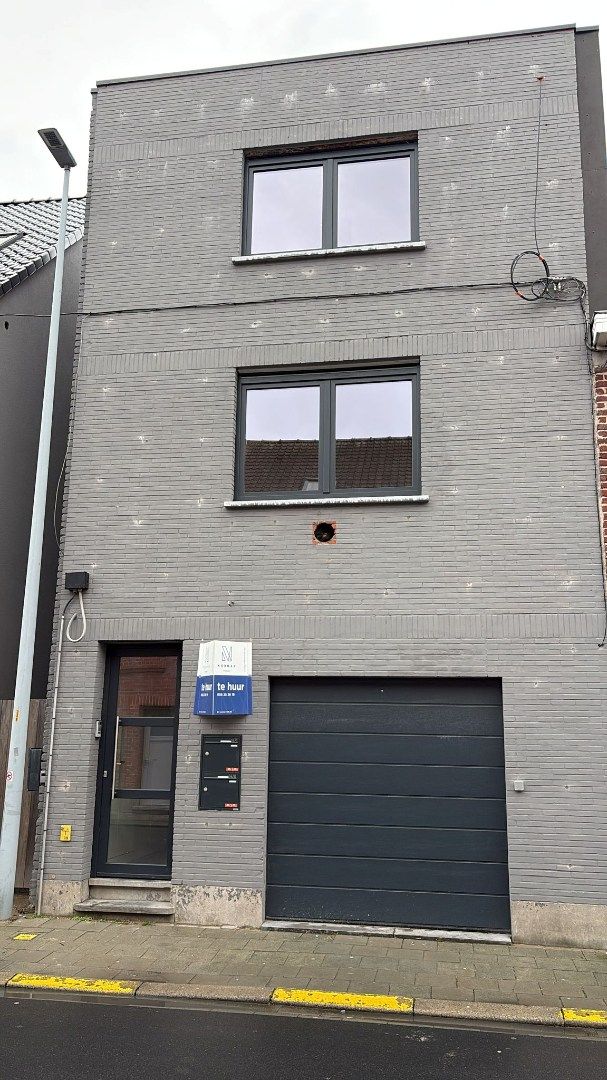 Leuk appartement met 2 slaapkamers in centrum Kuurne foto {{pictureIndex}}