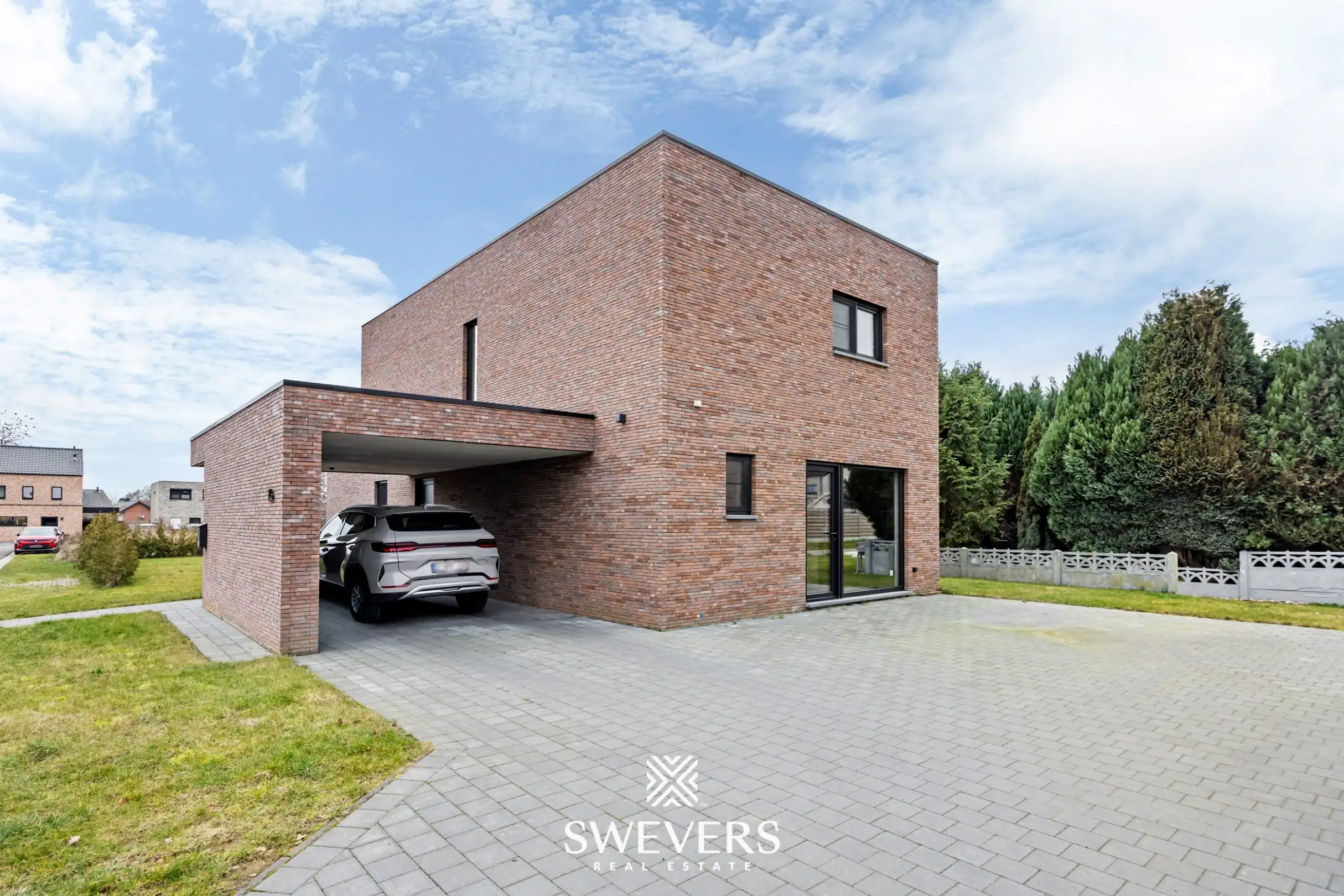 Stijlvol wonen in een rustige wijk met EPC -15 en mogelijkheid tot 2% registratie foto 2