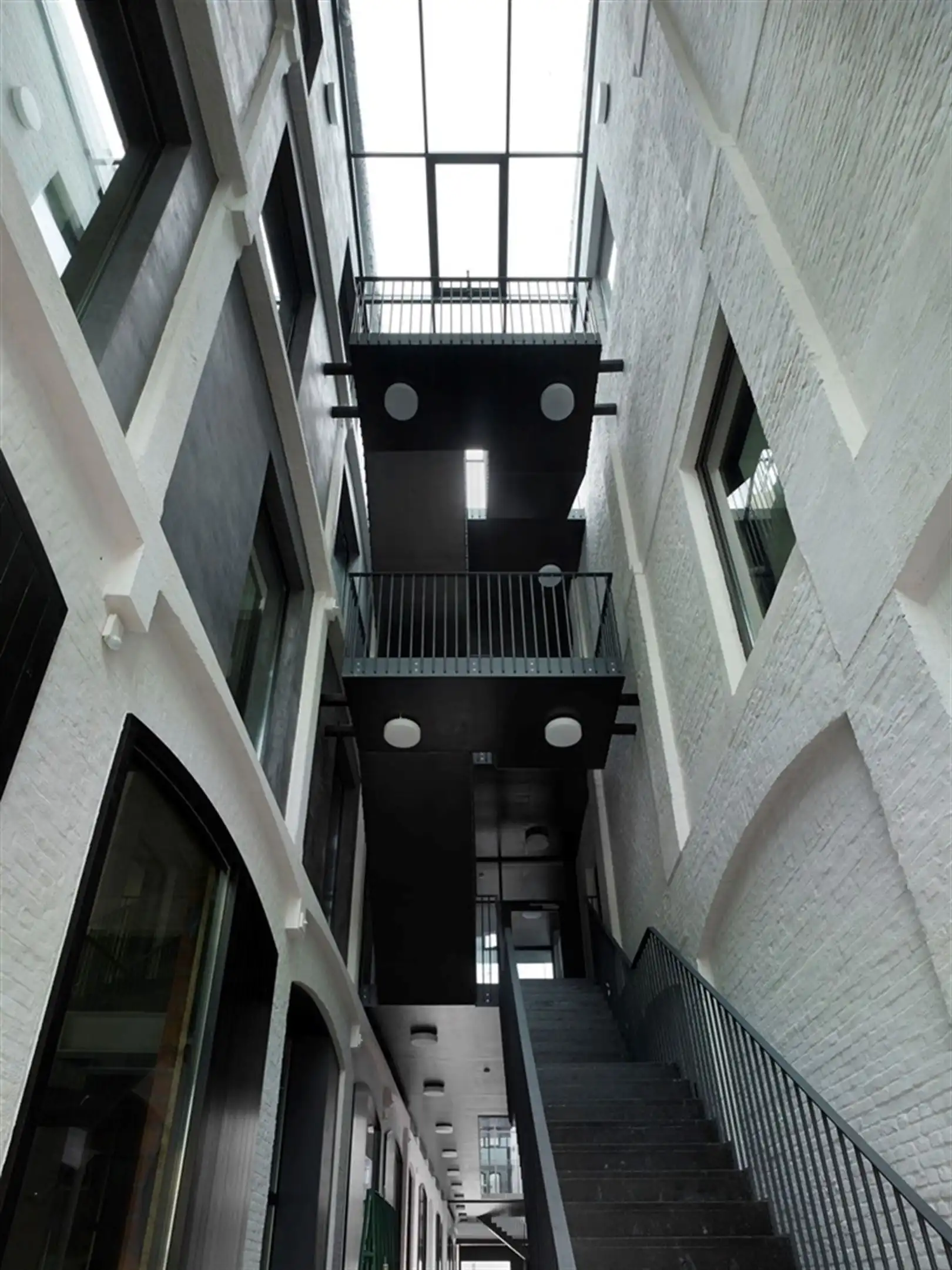 Kantoren gelegen in het prachtige pakhuis Valkeniers foto 16