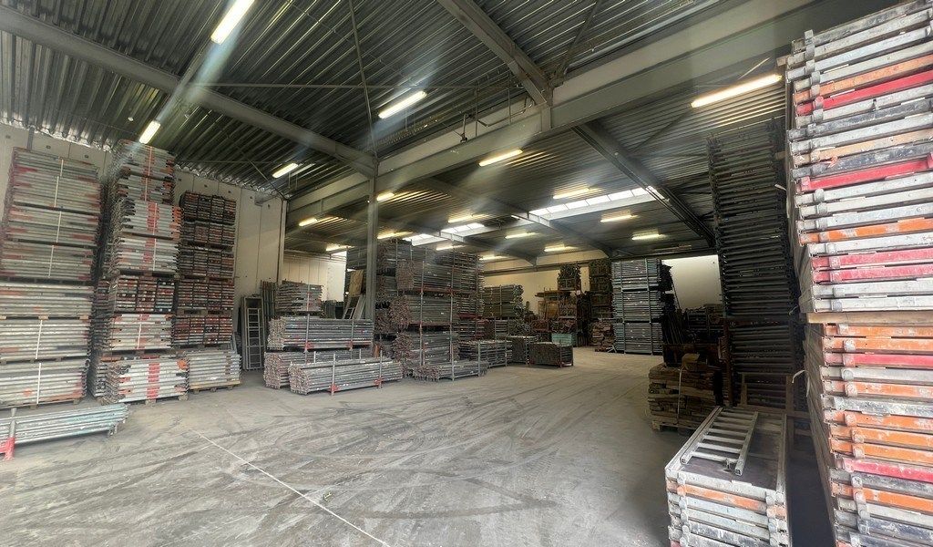 Magazijn met kantoren te huur in MB Office Park in Gent foto 3