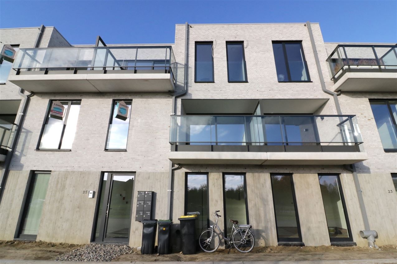 Zonnig appartement, zuidterras, twee slpk, autostaanplaats op gunstige locatie foto 39