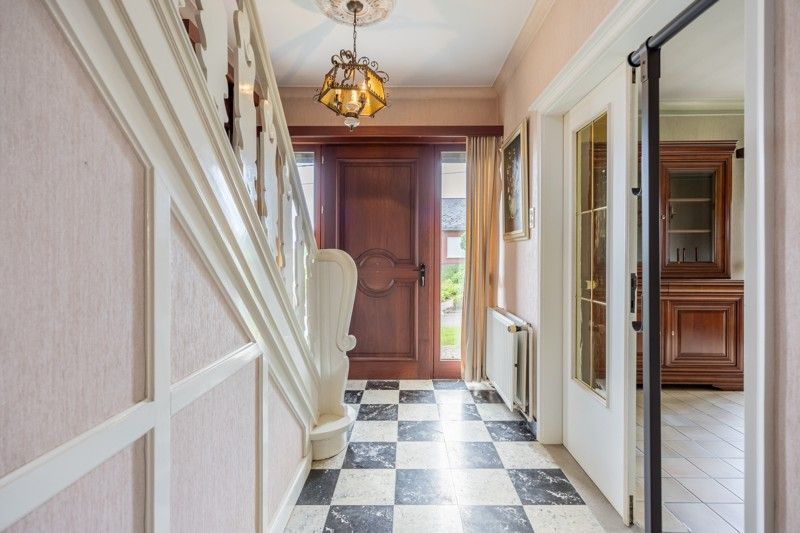Grote loods met naastliggende woning op 18are foto 22