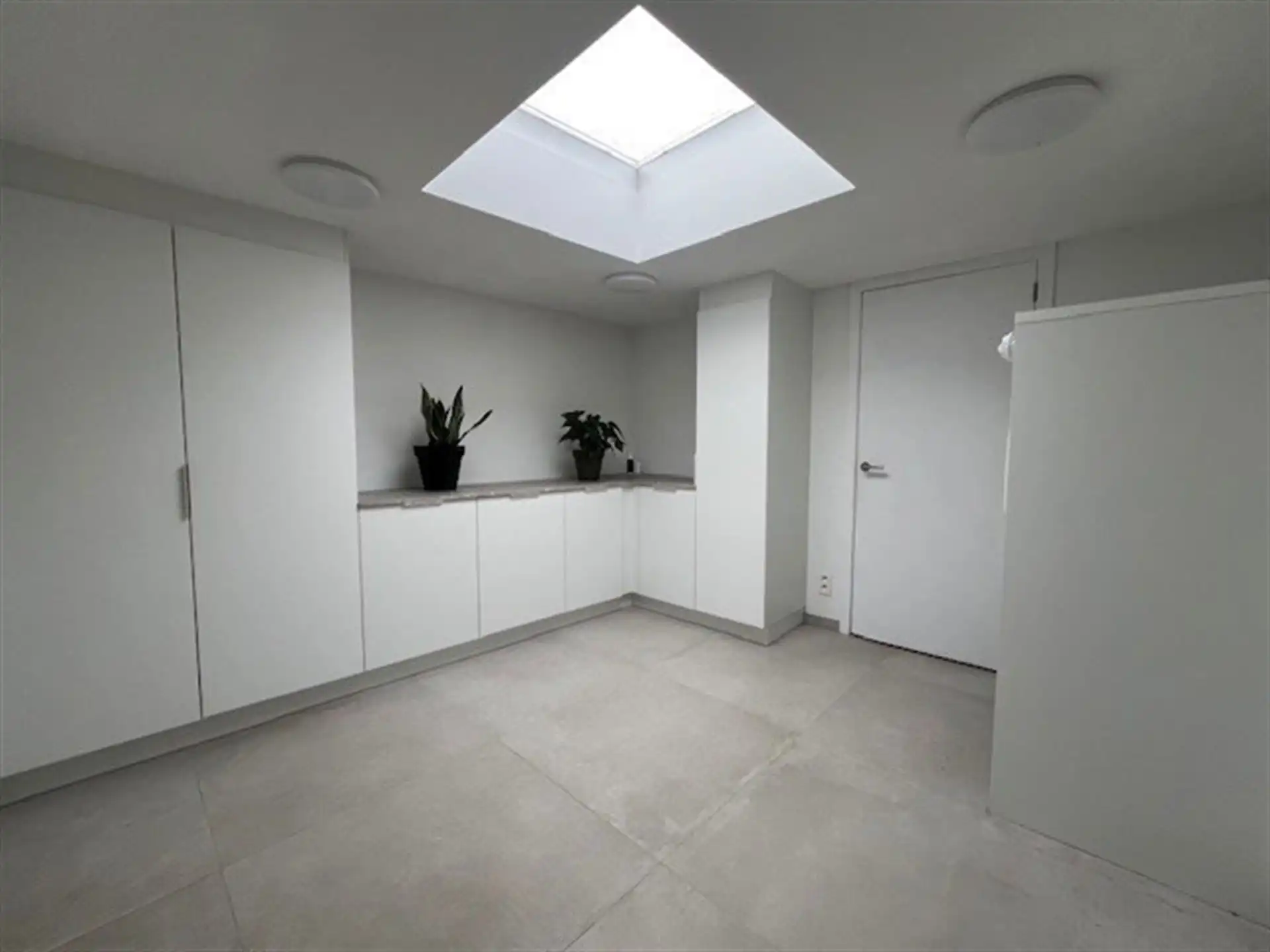 Instapklare alleenstaande woning met grote tuin in hartje Breendonk! foto 10