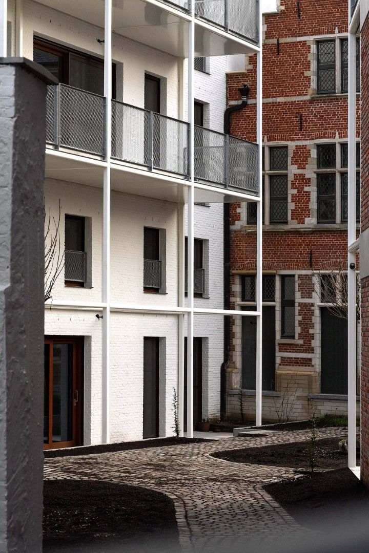 NIEUWBOUW COMMERCIËLE UNITS IN HET HIPPE PORTIER 51 foto 19