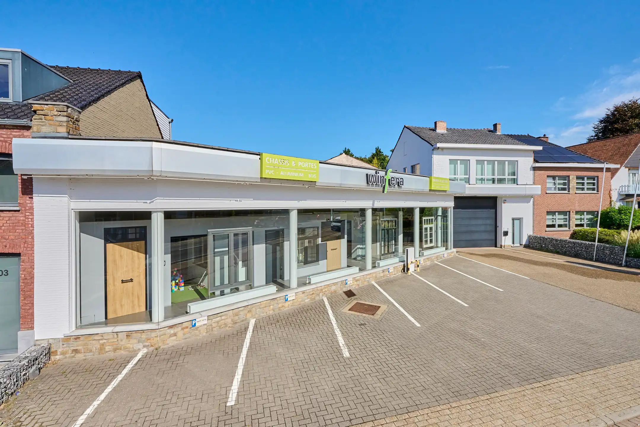 TE KOOP Tongeren - multifunctioneel gebouw met magazijn foto 2