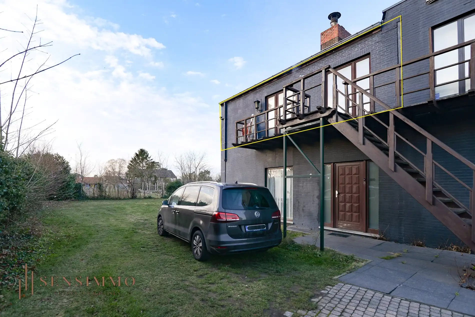 Eenslaapkamer appartement + terras, parking en kelderberging foto 3