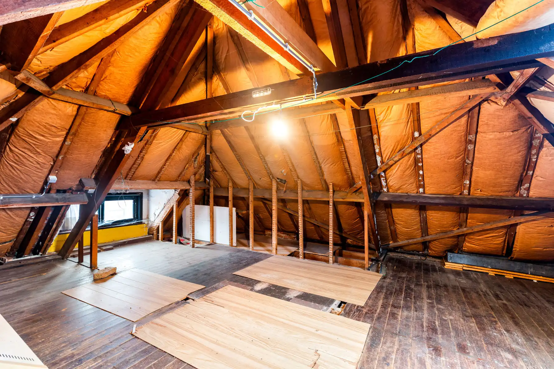 Handelshuis met woonst op sterke locatie in Sint-Kruis foto 22